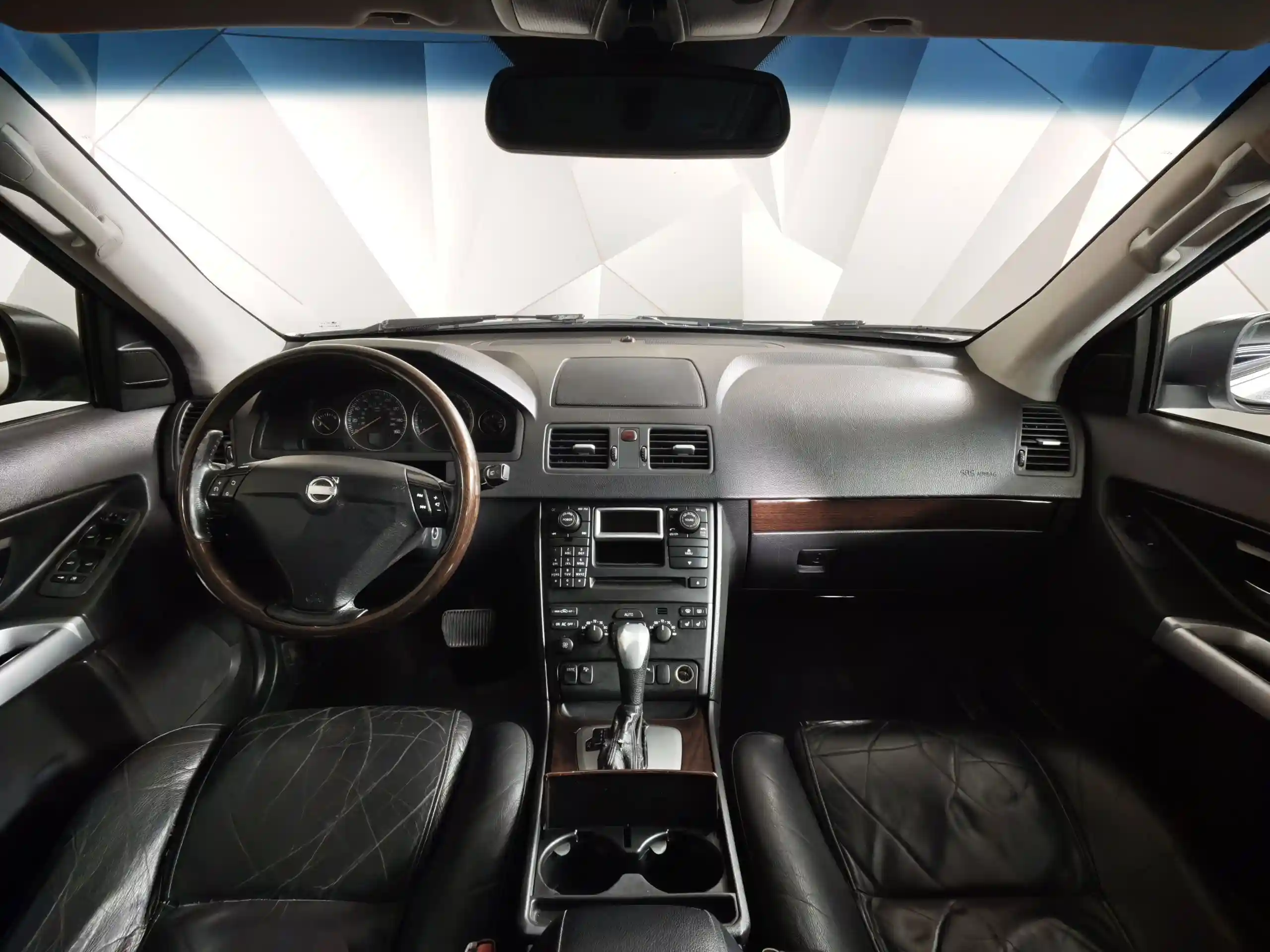 Volvo XC90 2003