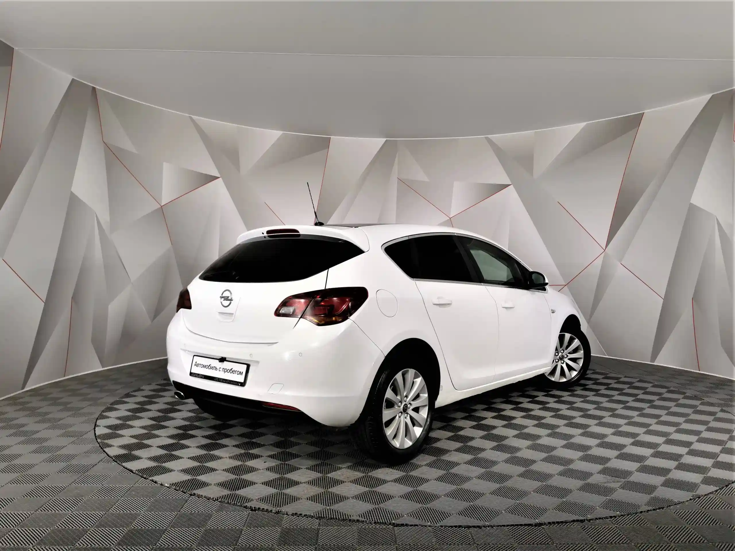 Opel Astra 2012