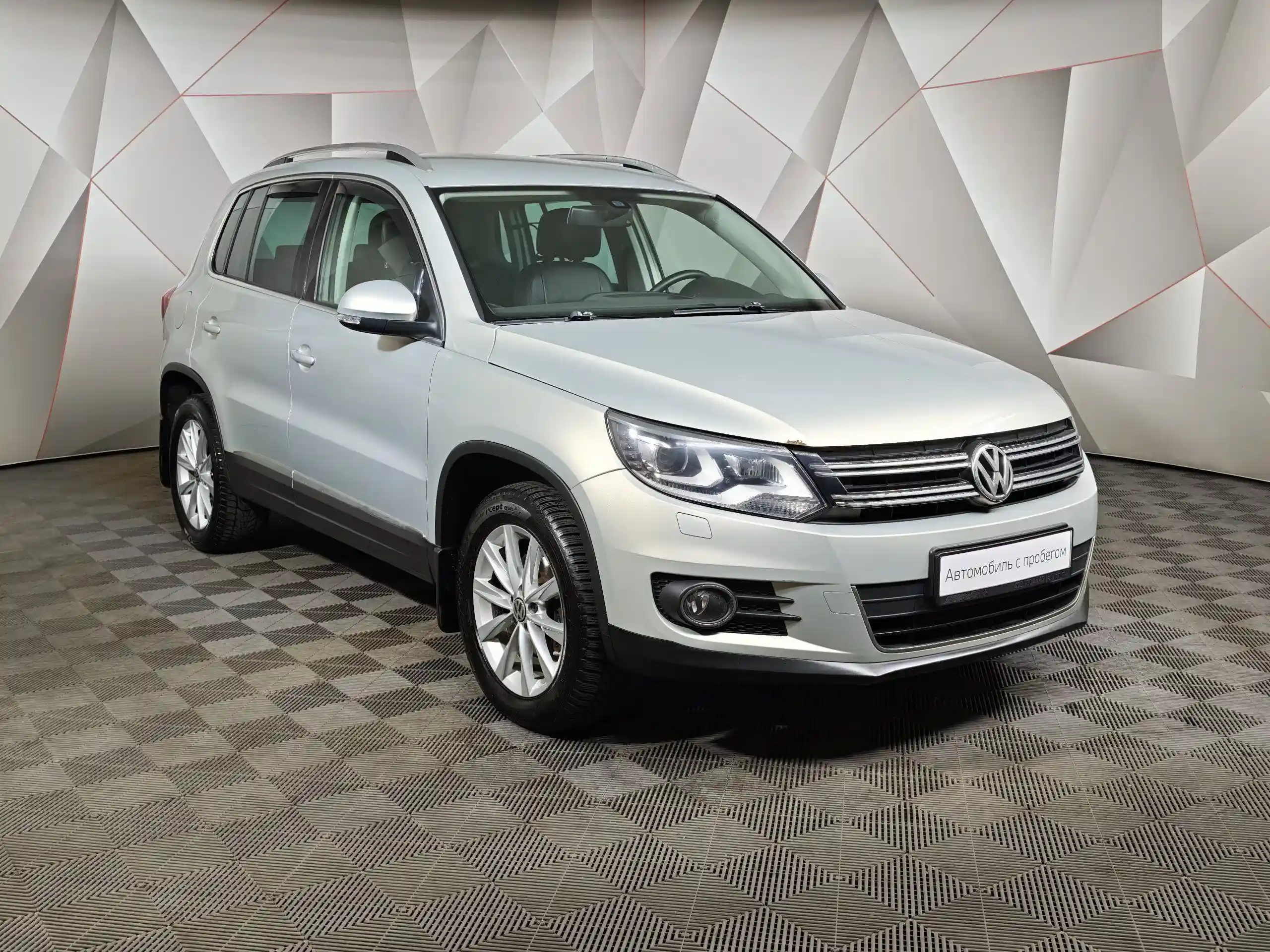 Volkswagen Tiguan 2012