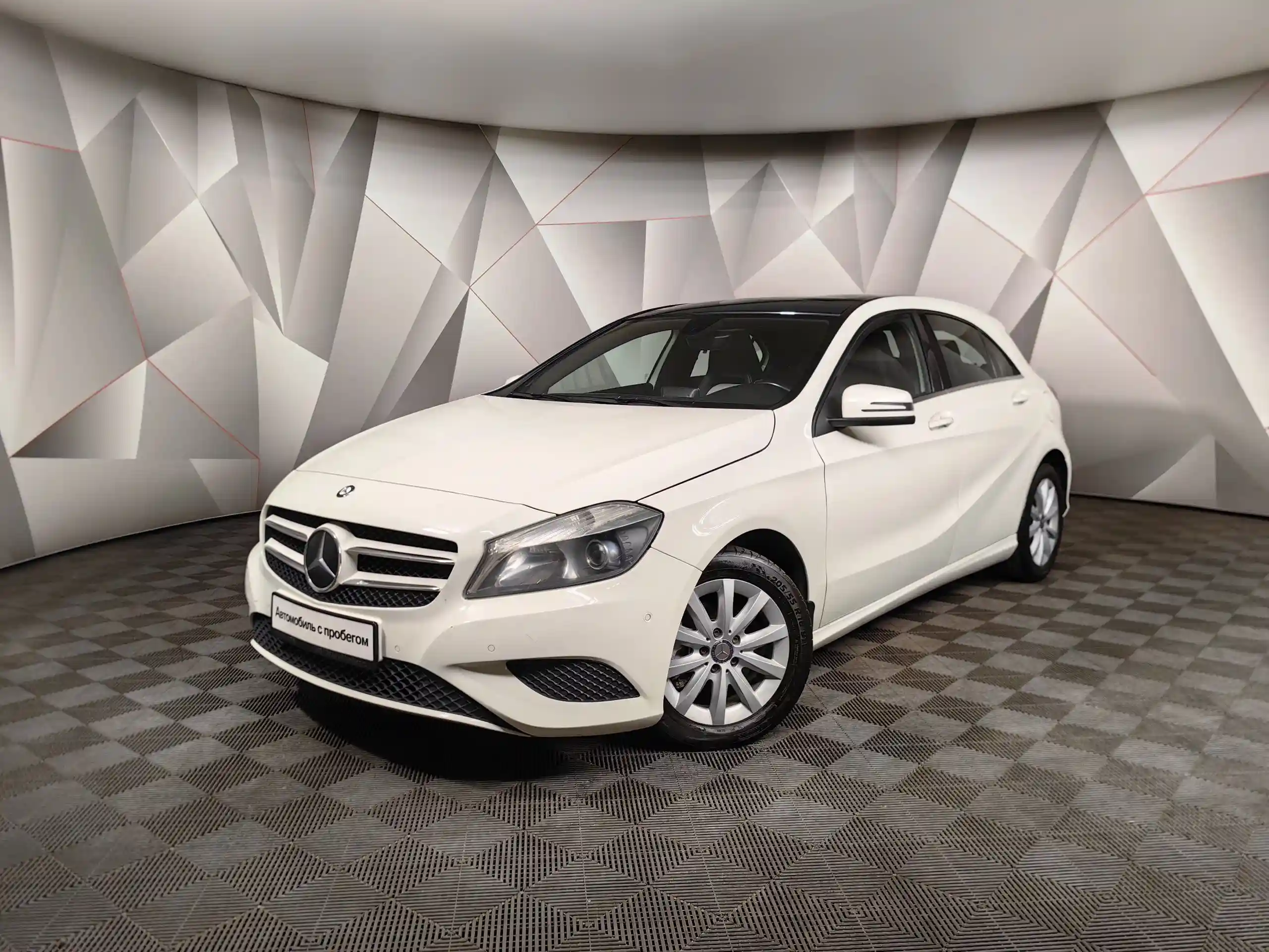 Mercedes-Benz A-Класс 2013