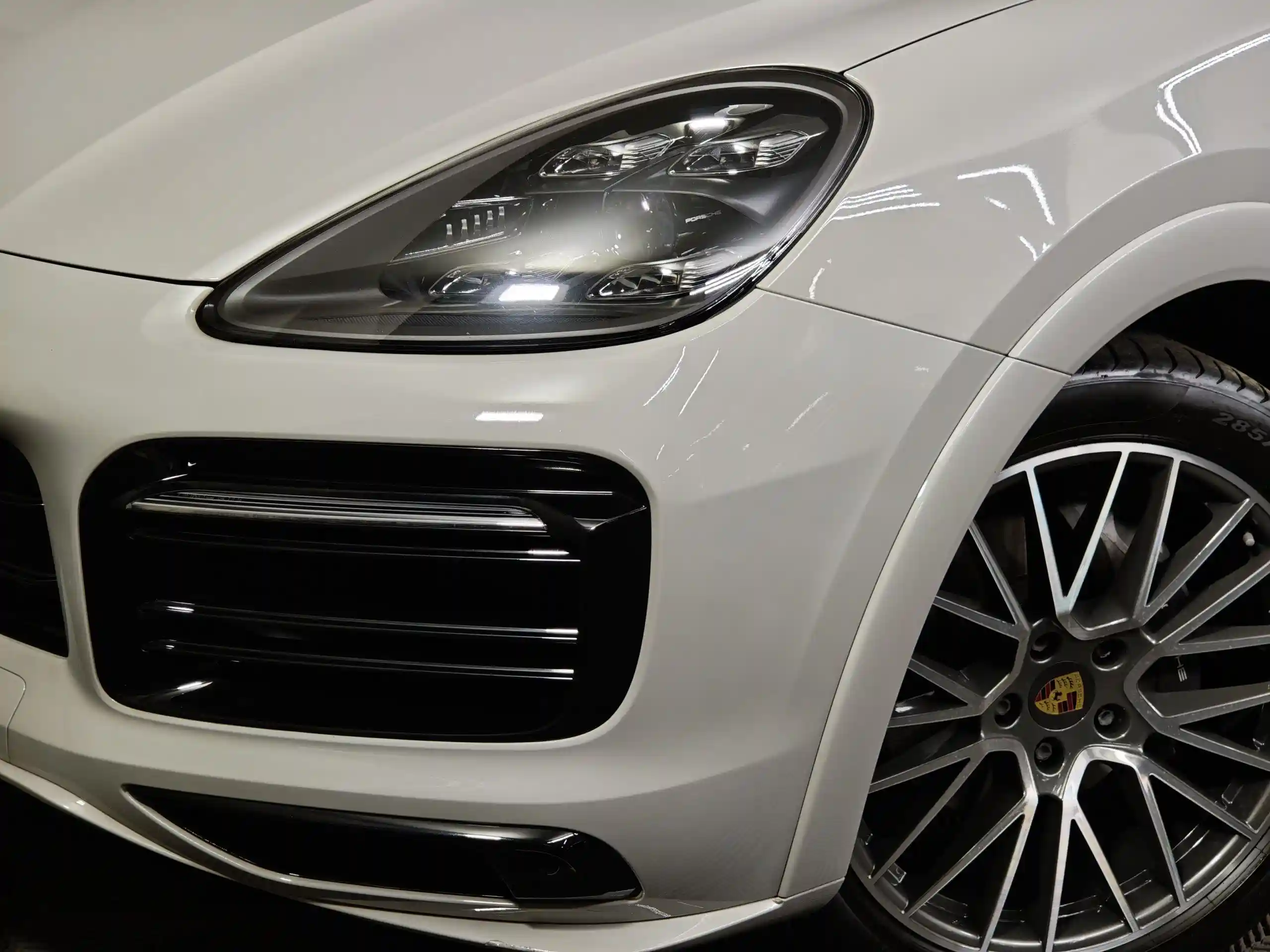 Porsche Cayenne Coupe 2021