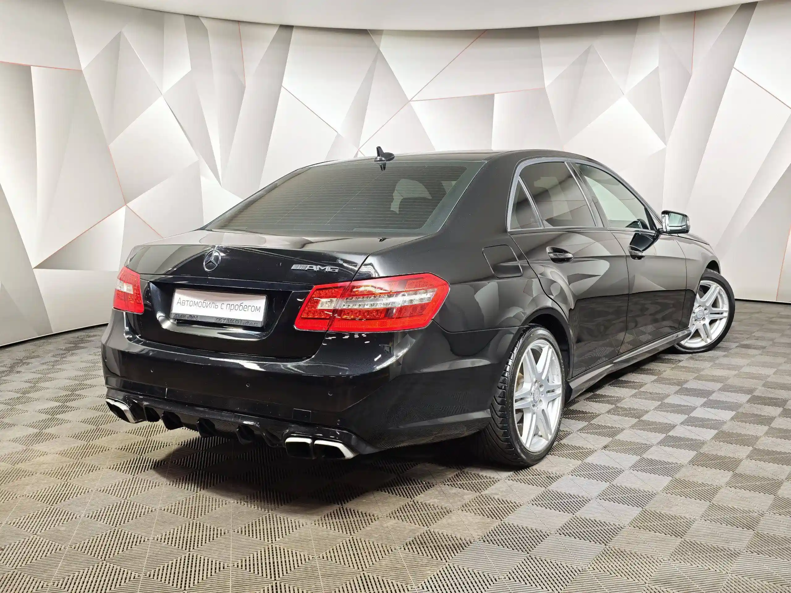 Mercedes-Benz E-Класс 2011