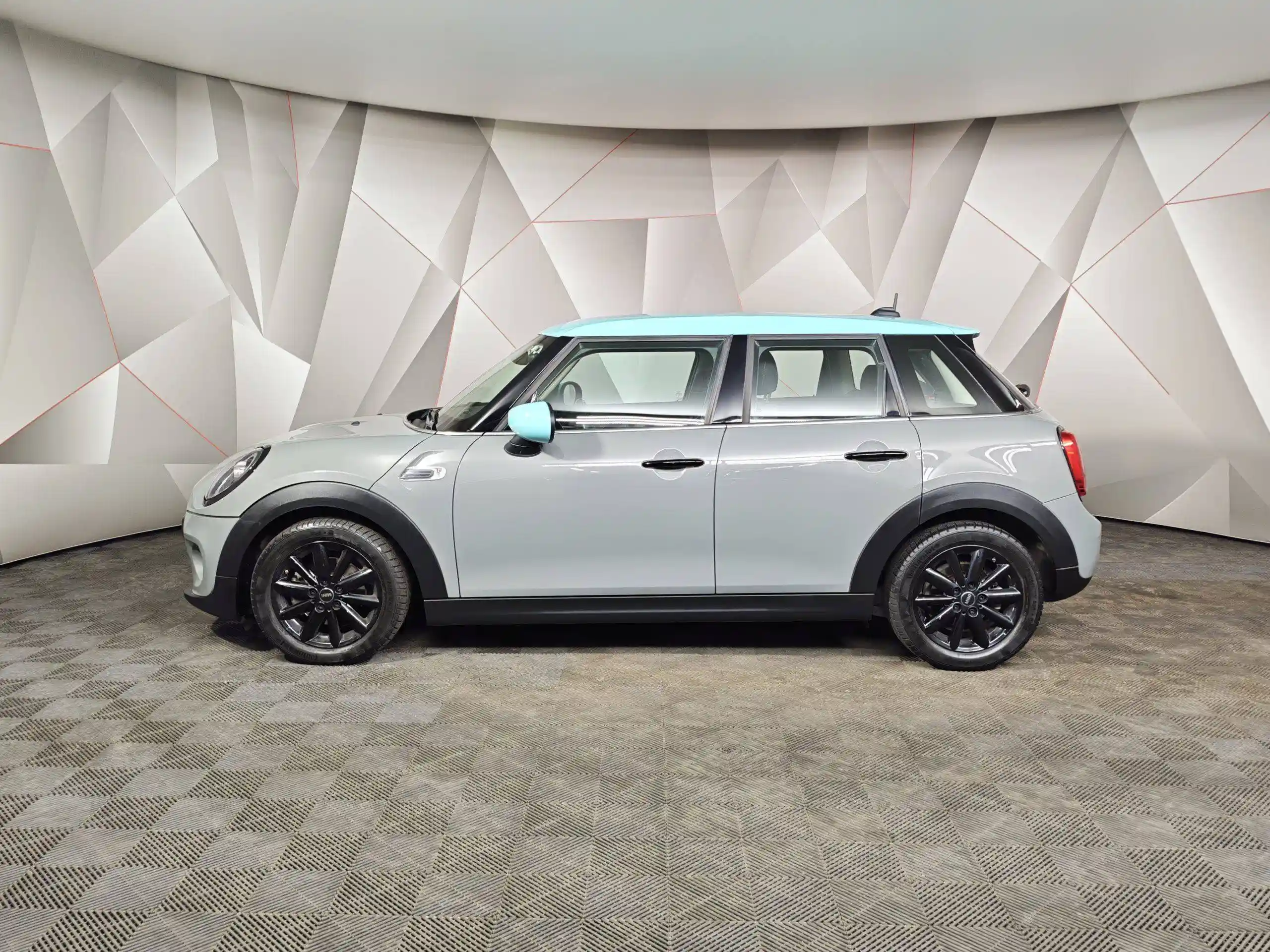 MINI 3 двери 2020