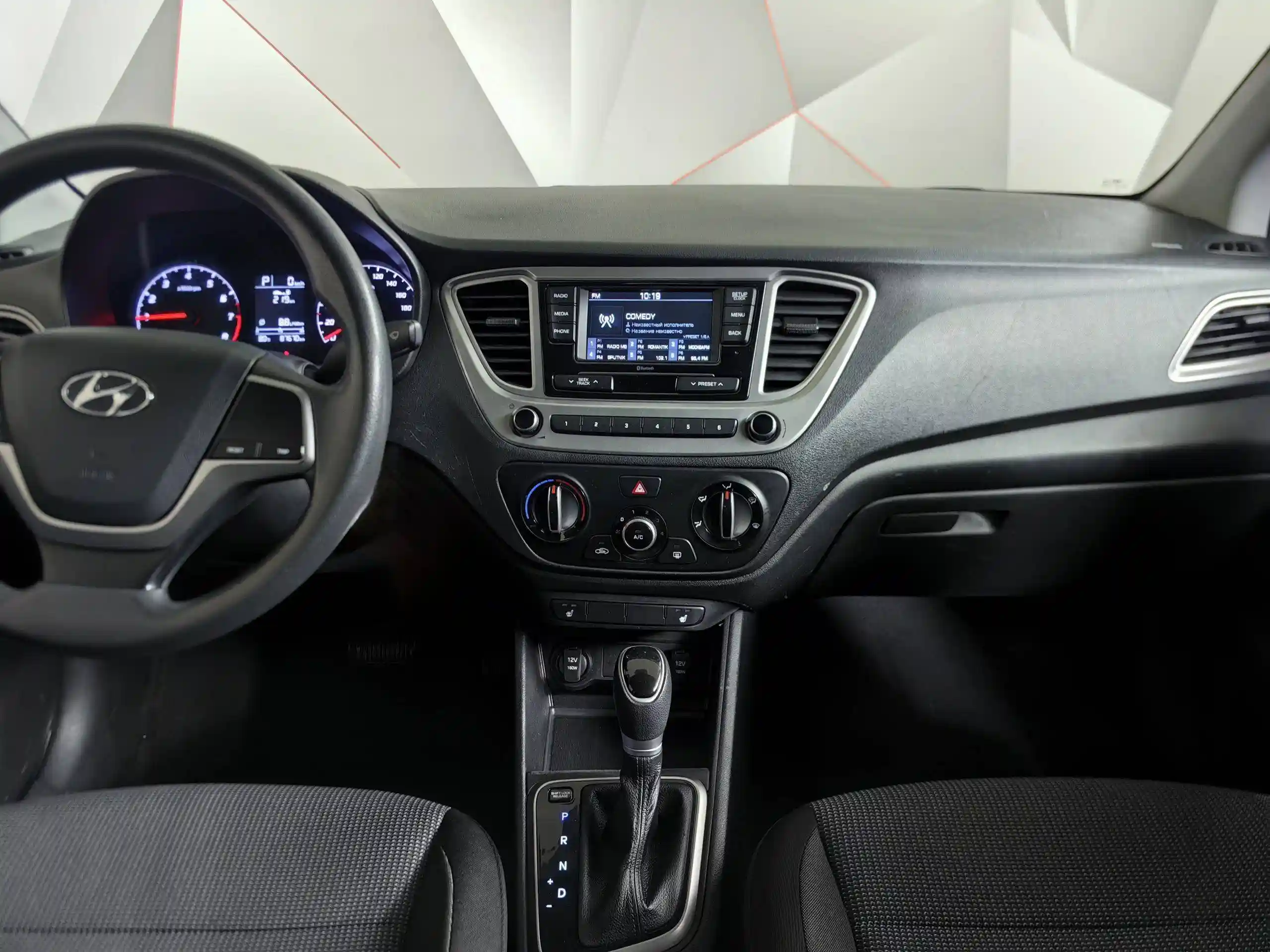 Hyundai Solaris 2021