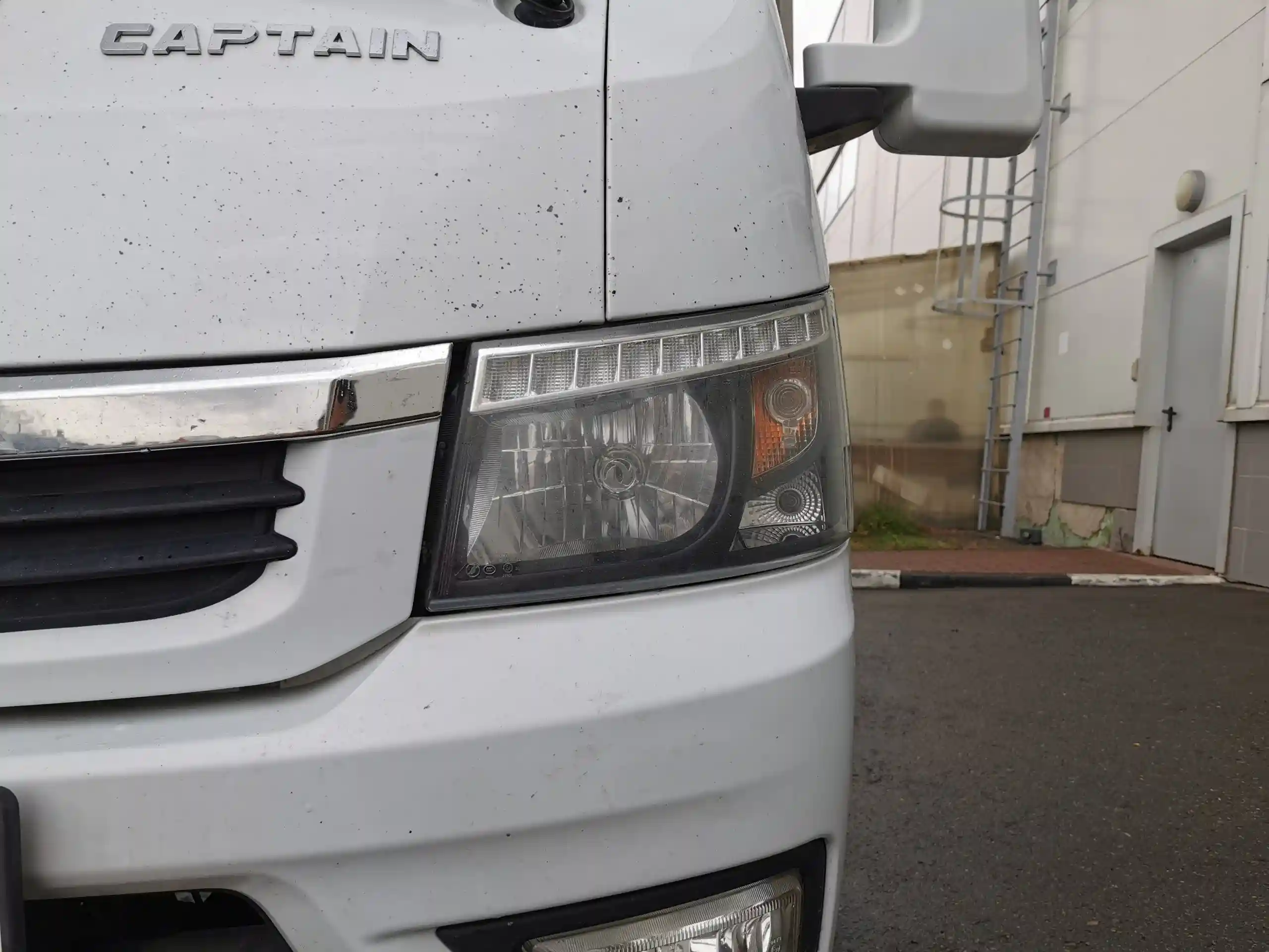 Dongfeng Captain-T 2023