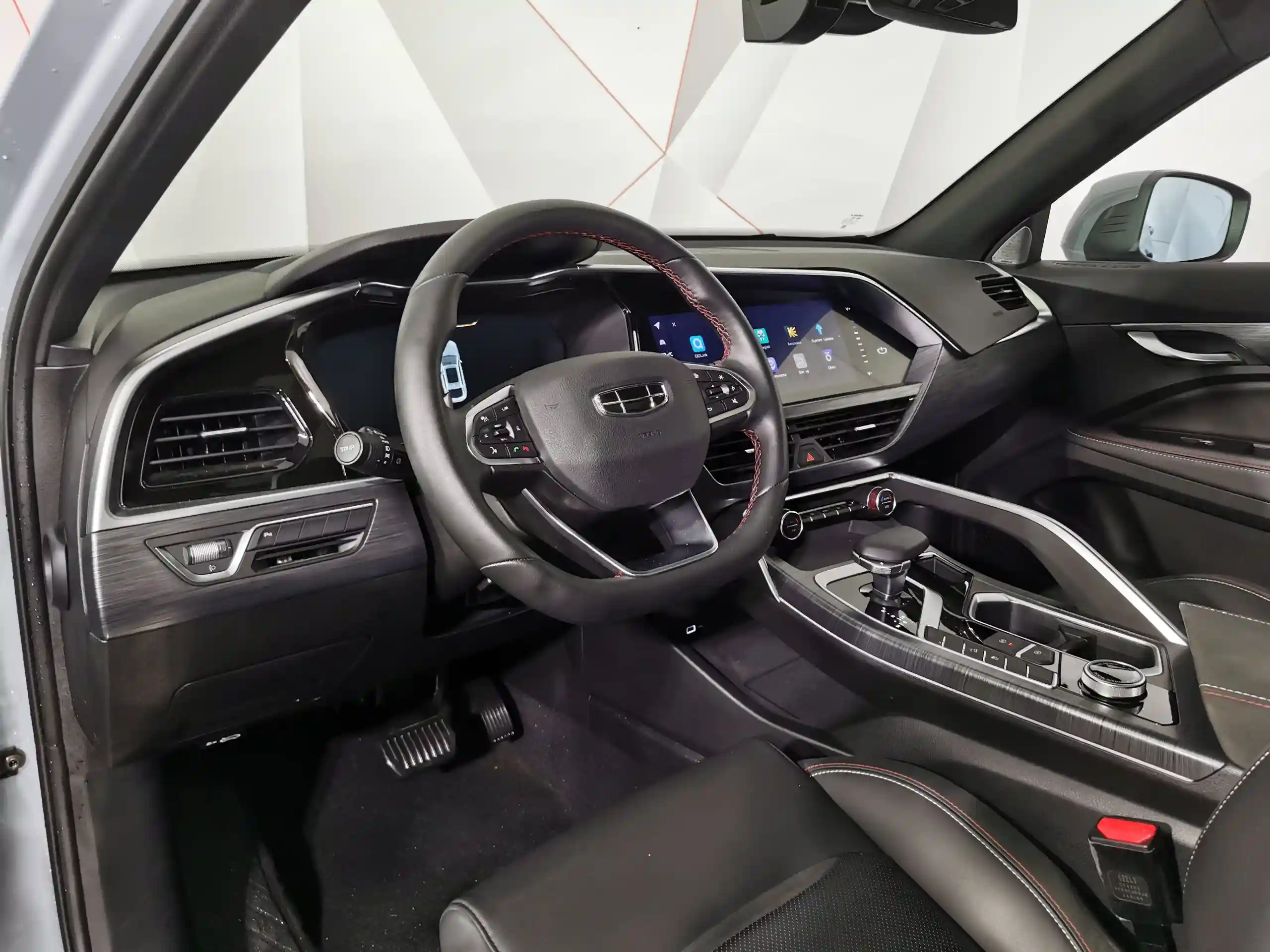 Geely Tugella 2024