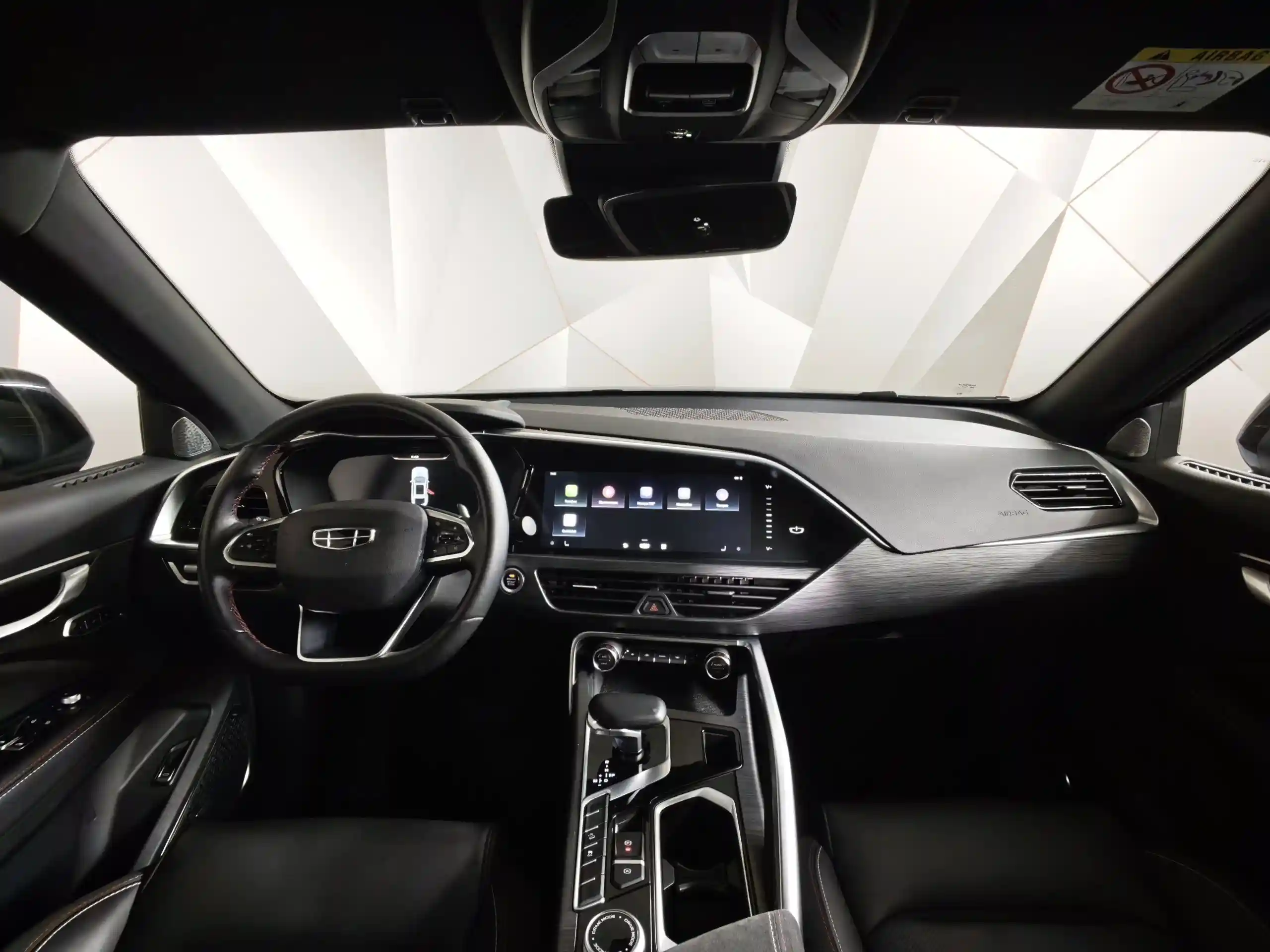 Geely Tugella 2023