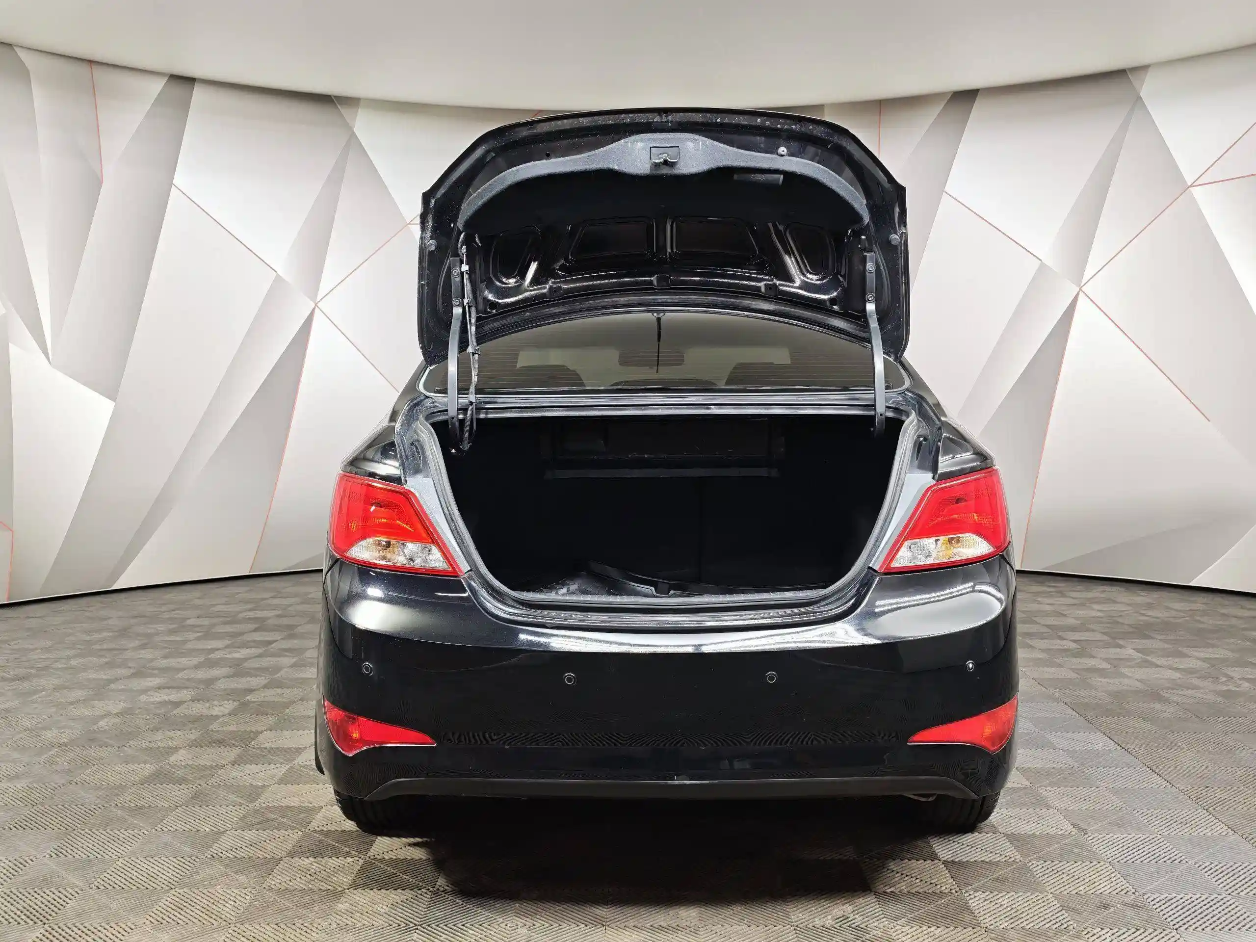 Hyundai Solaris 2016