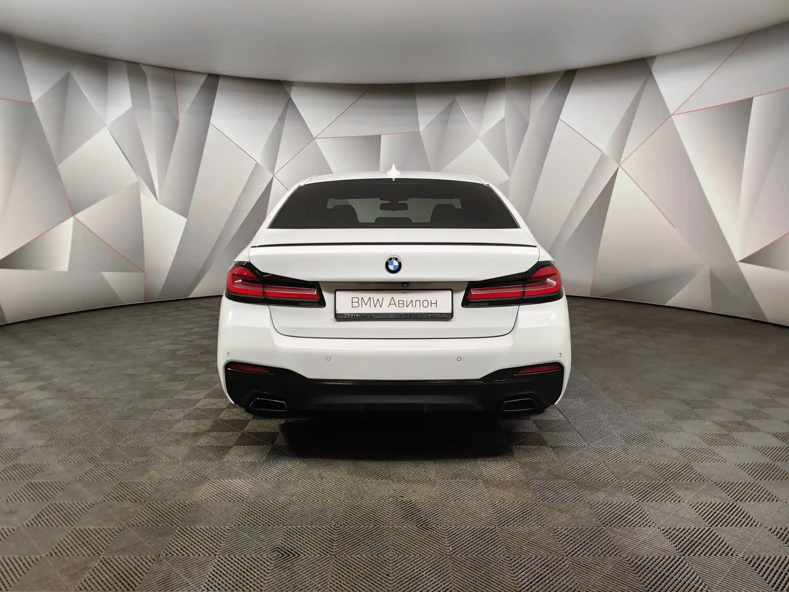 BMW 5 серия 2020