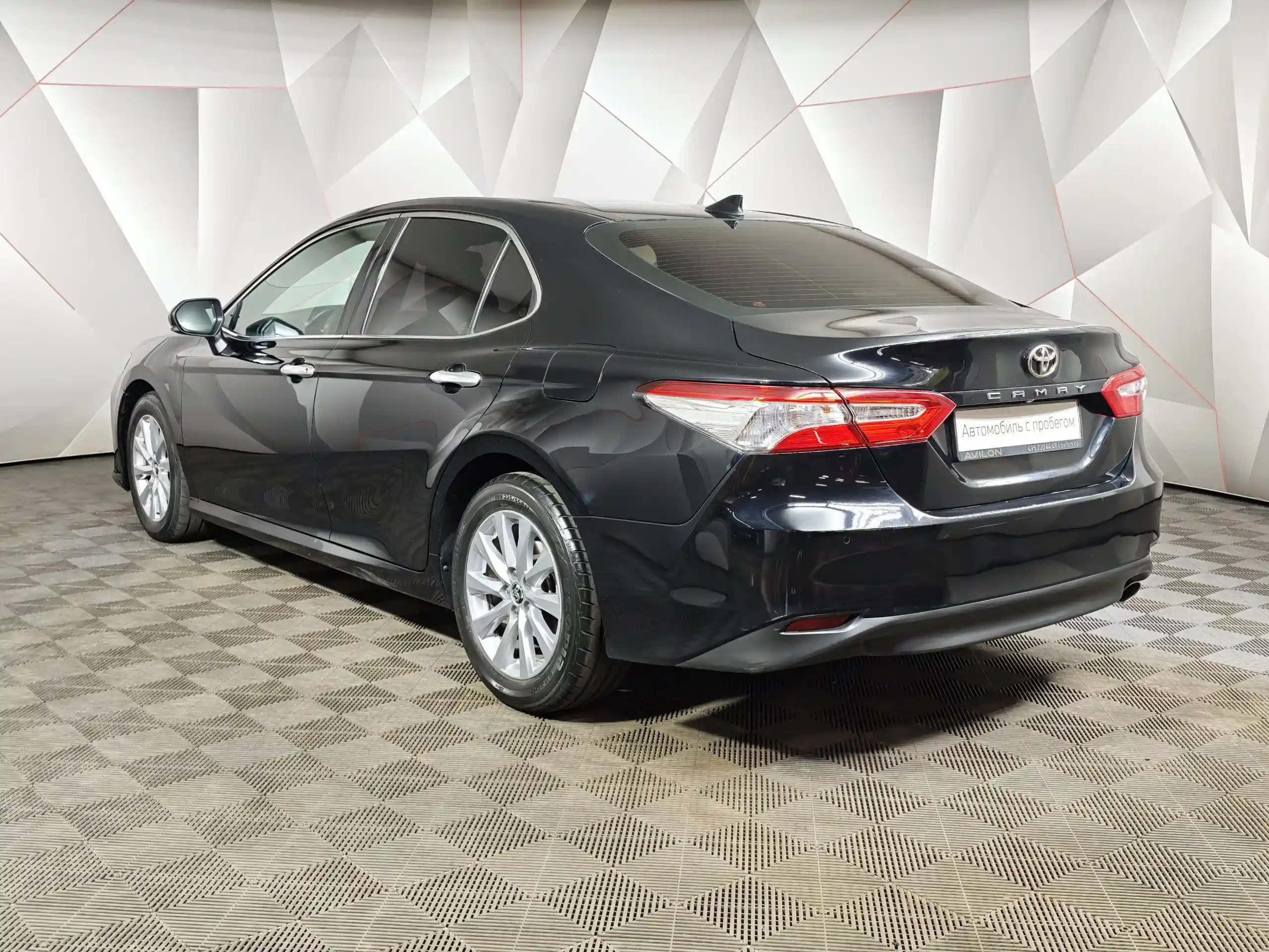 Toyota Camry 2019