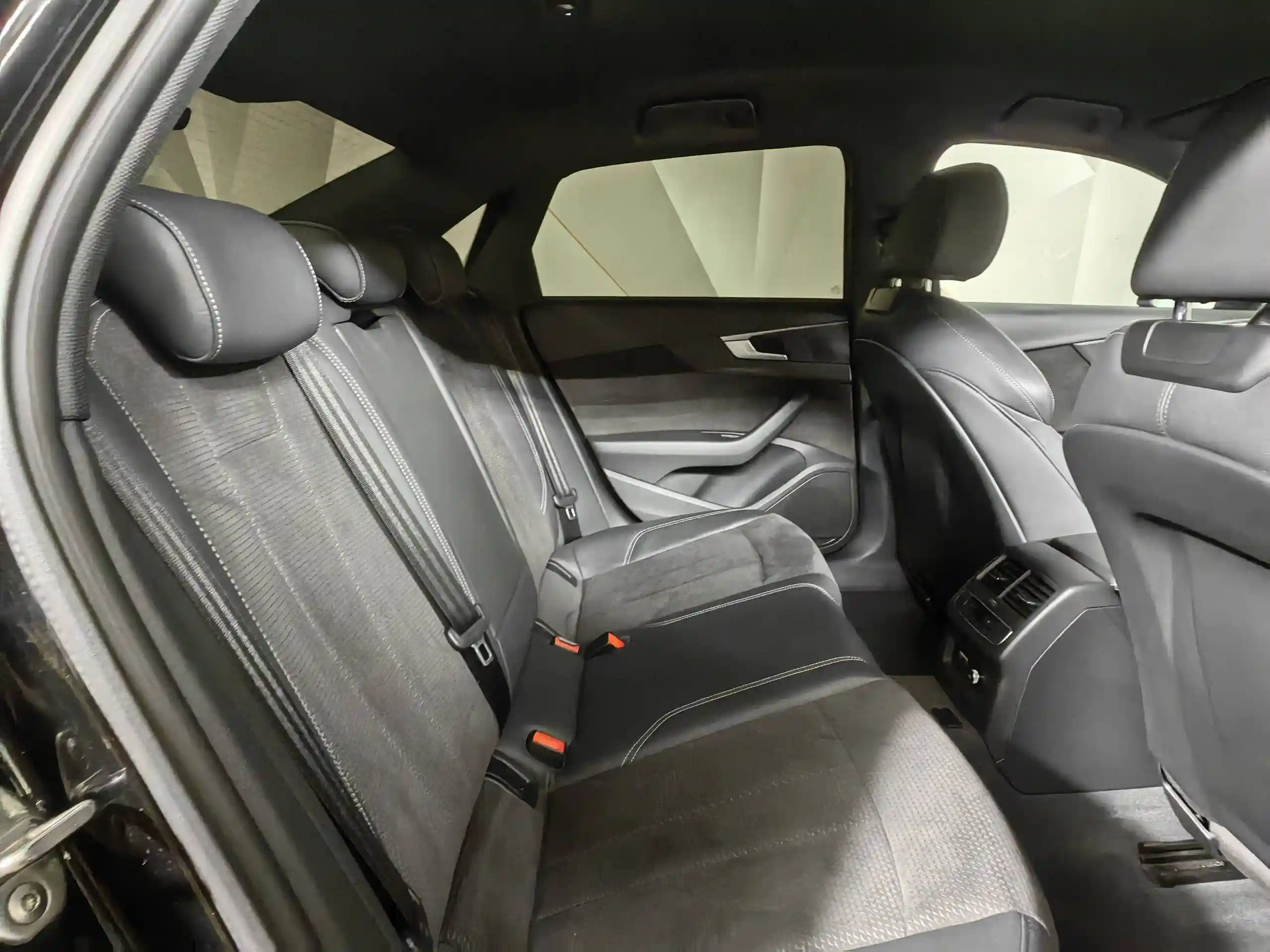 Audi A4 2019