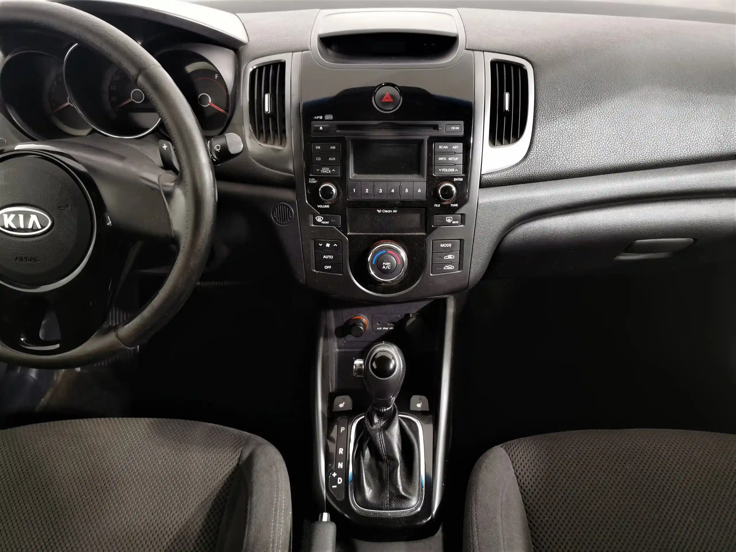 Kia Cerato 2013