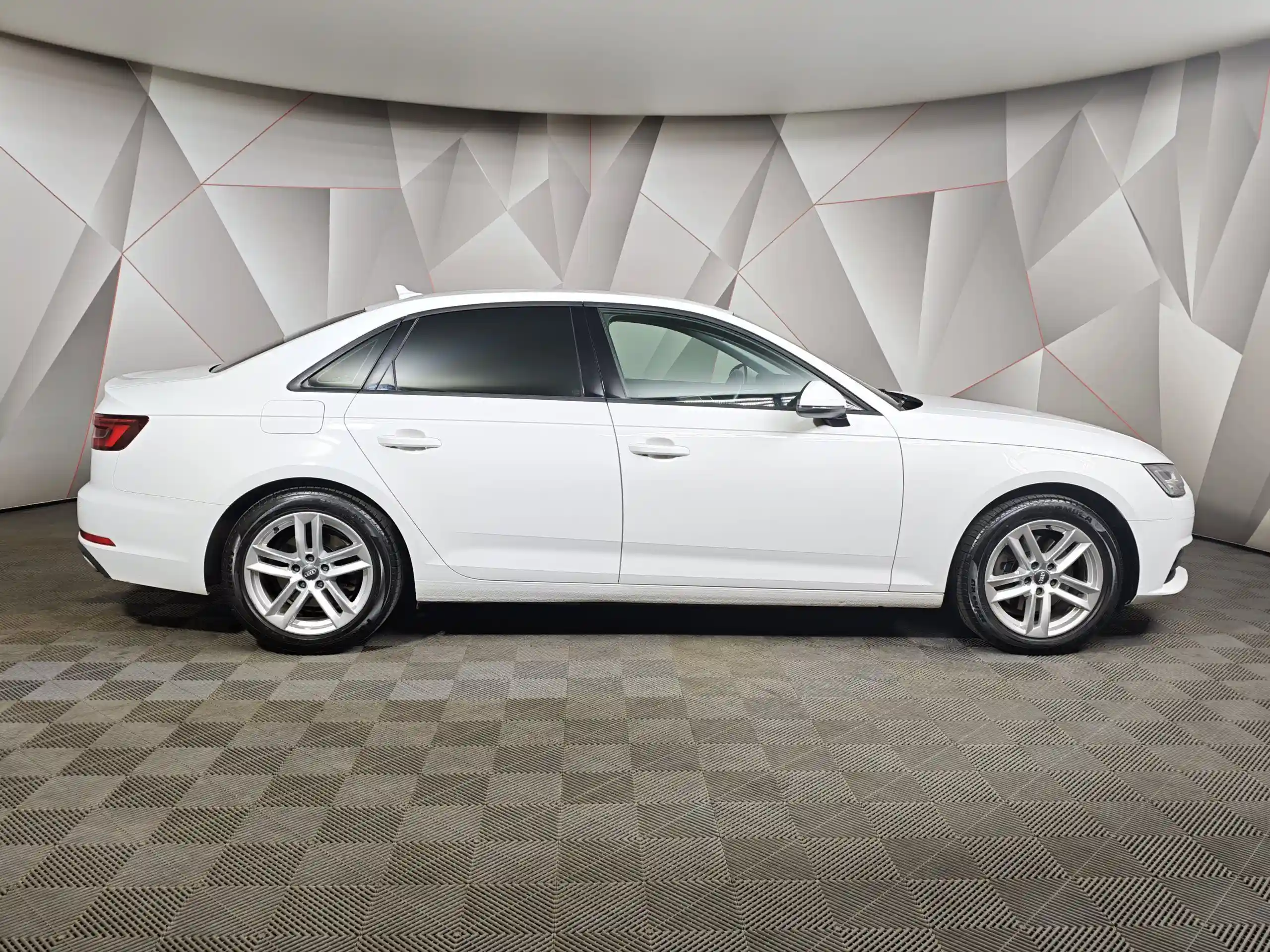 Audi A4 2018