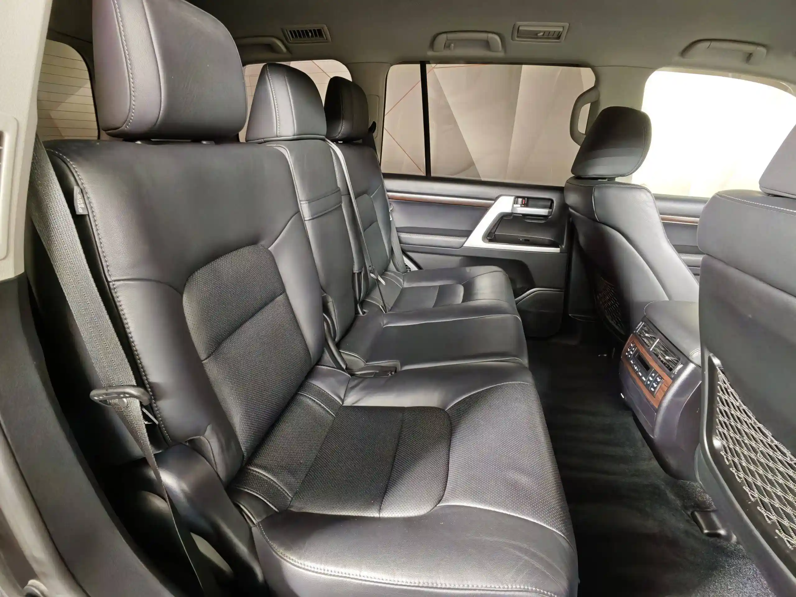 Toyota Land Cruiser 2018