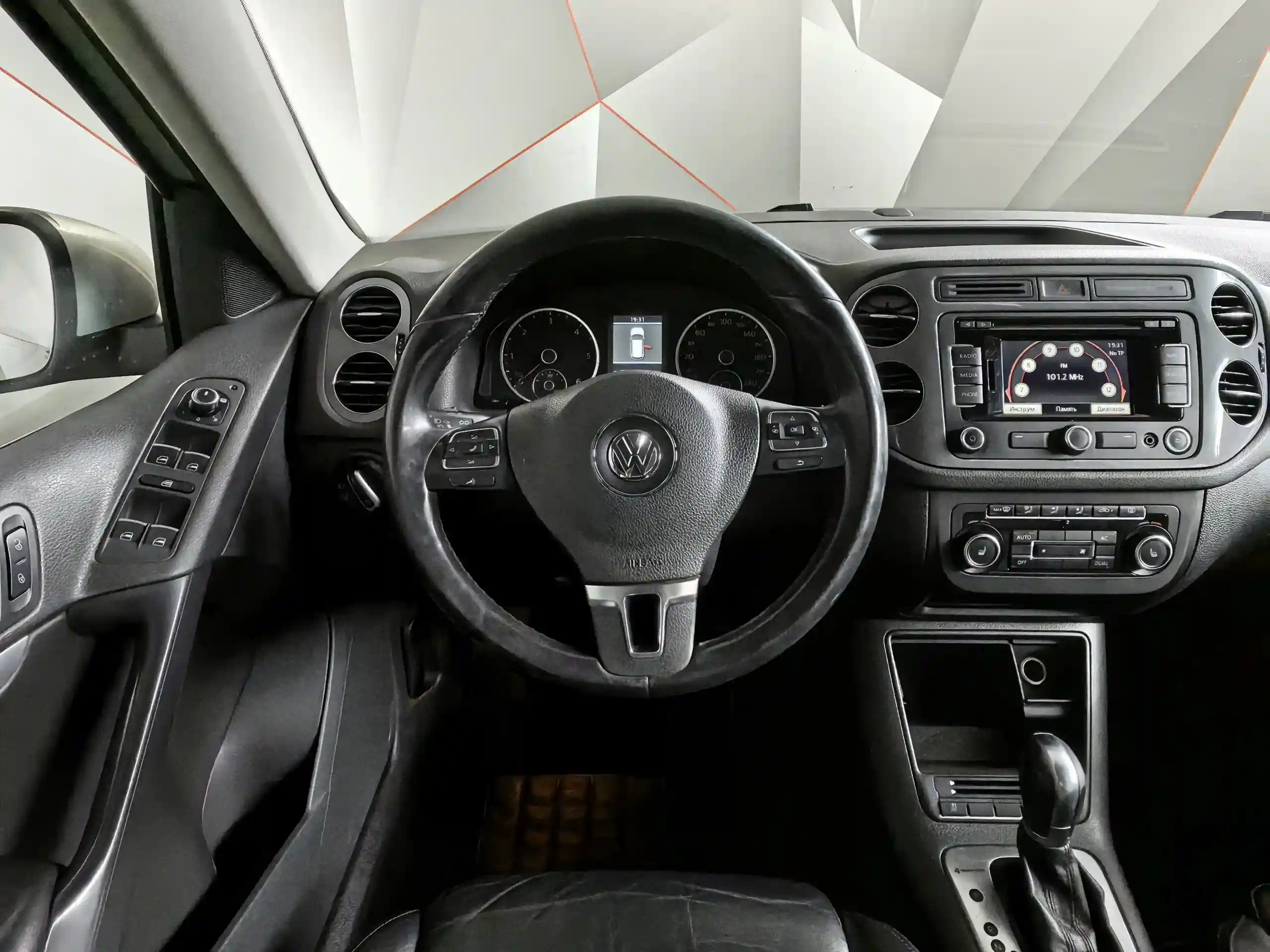 Volkswagen Tiguan 2011
