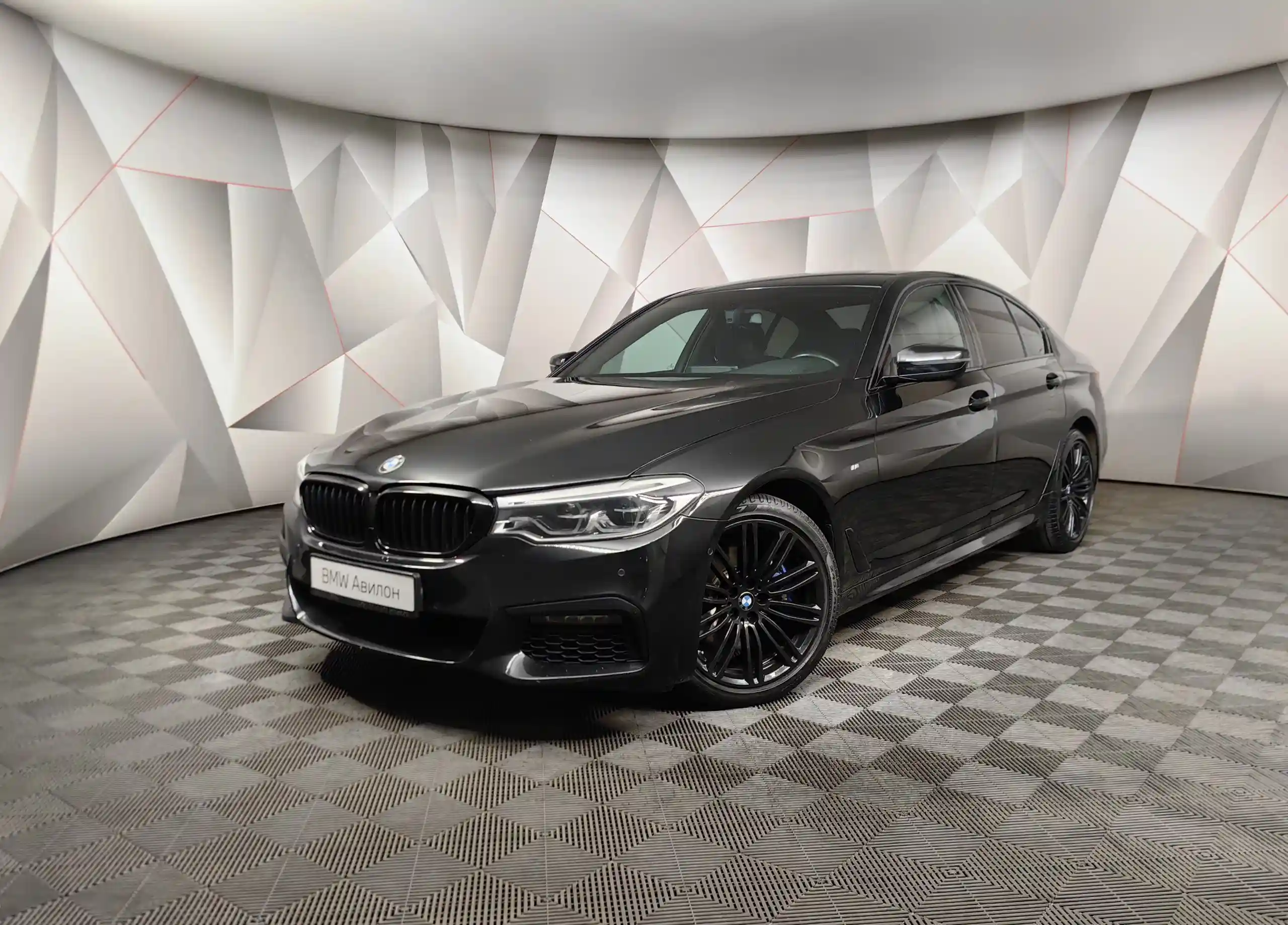 BMW 5 серия 2018