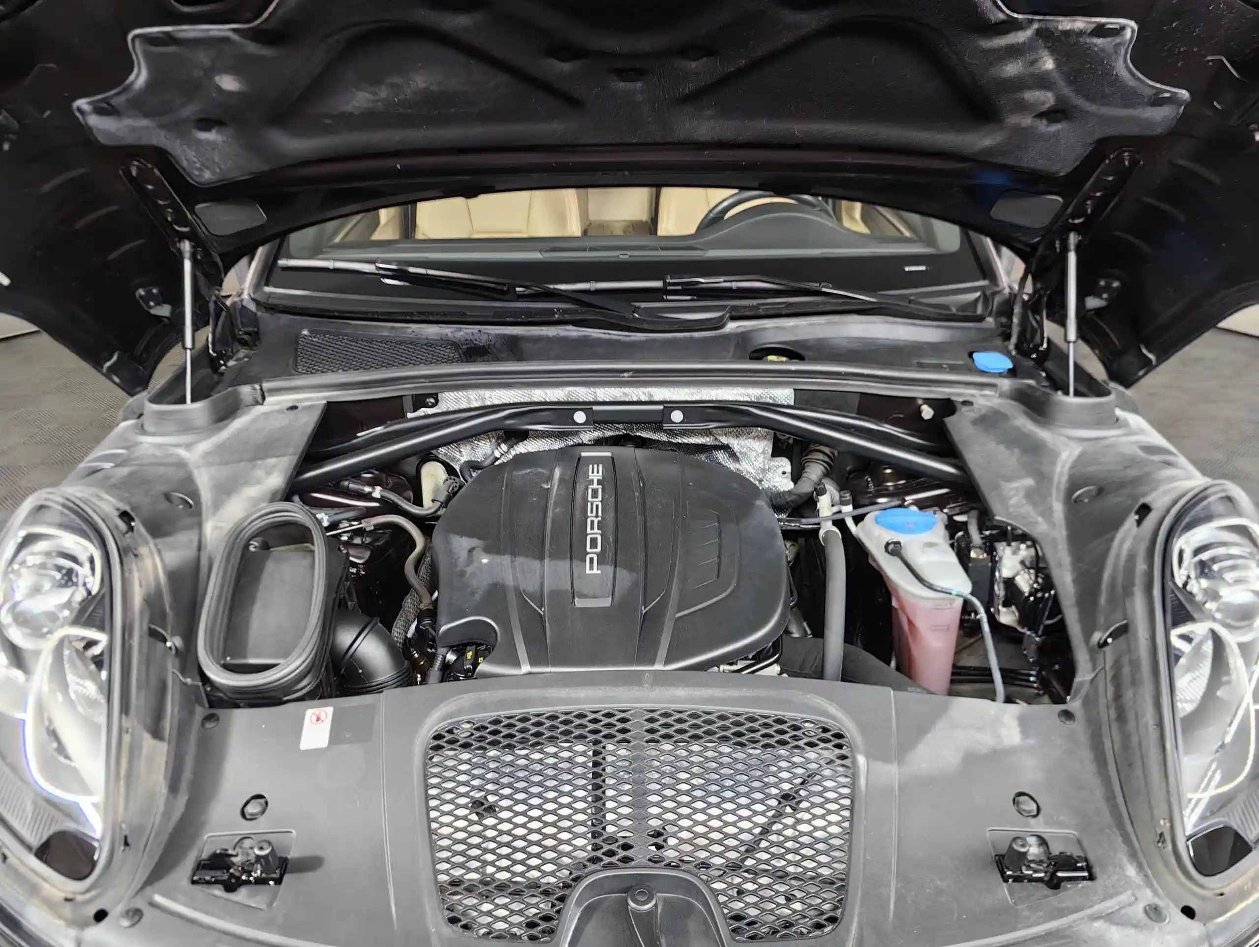 Porsche Macan 2016