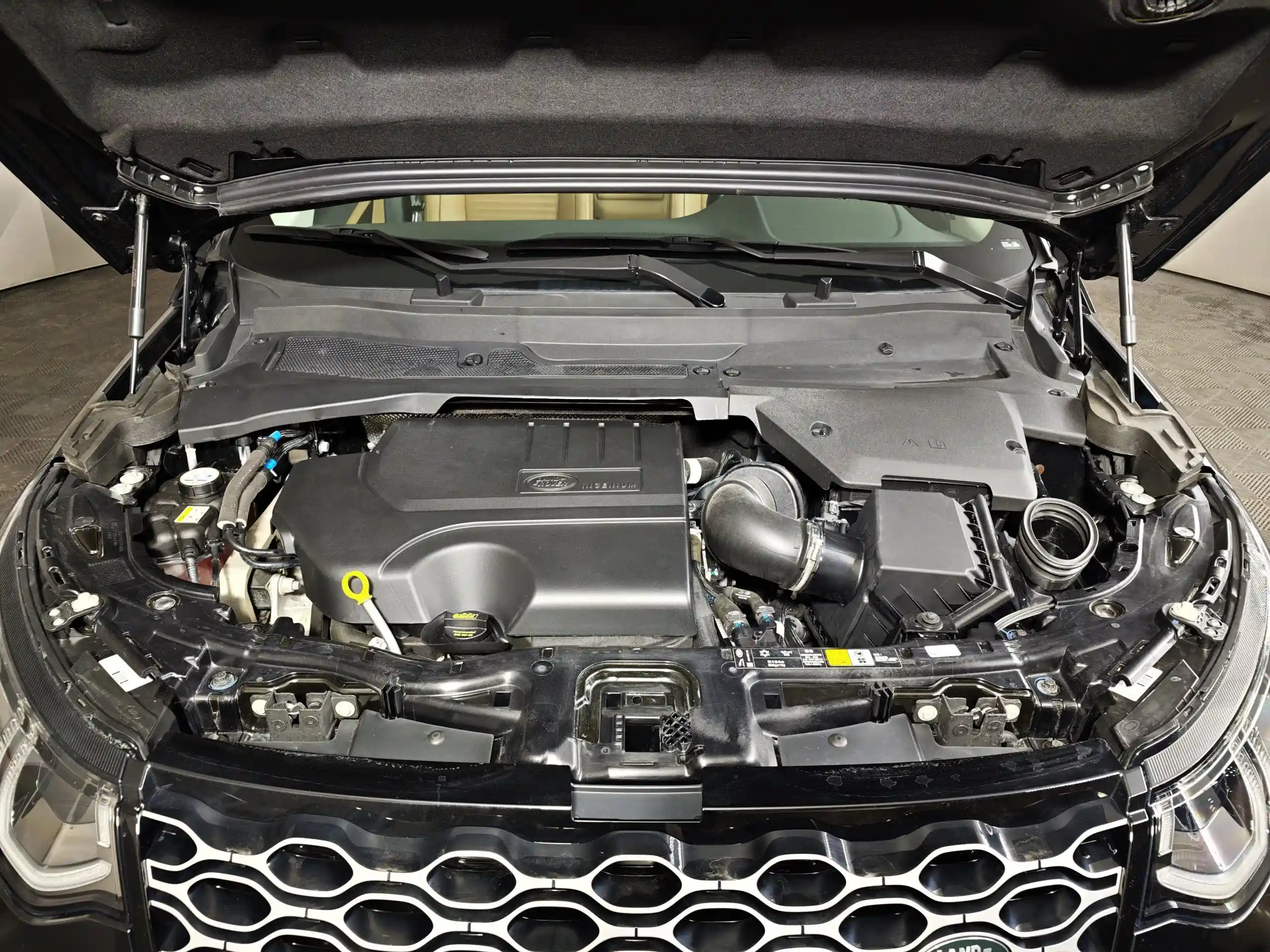 Land Rover Discovery Sport 2024