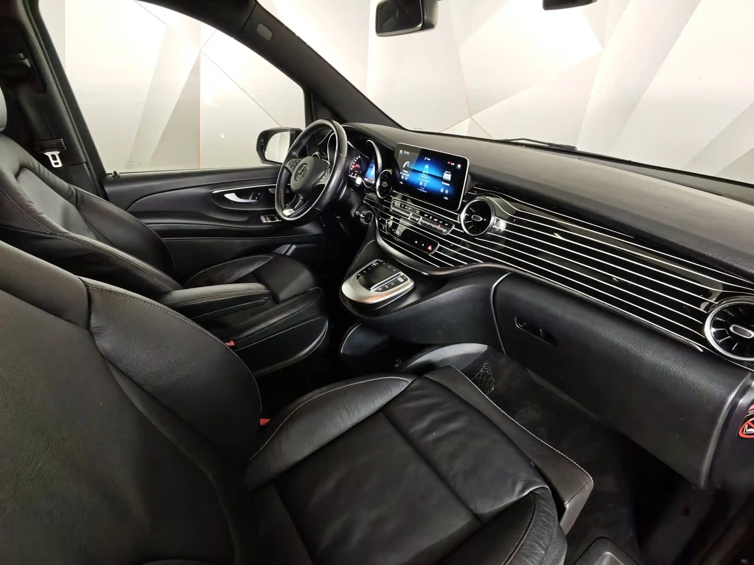Mercedes-Benz V-Класс 2020