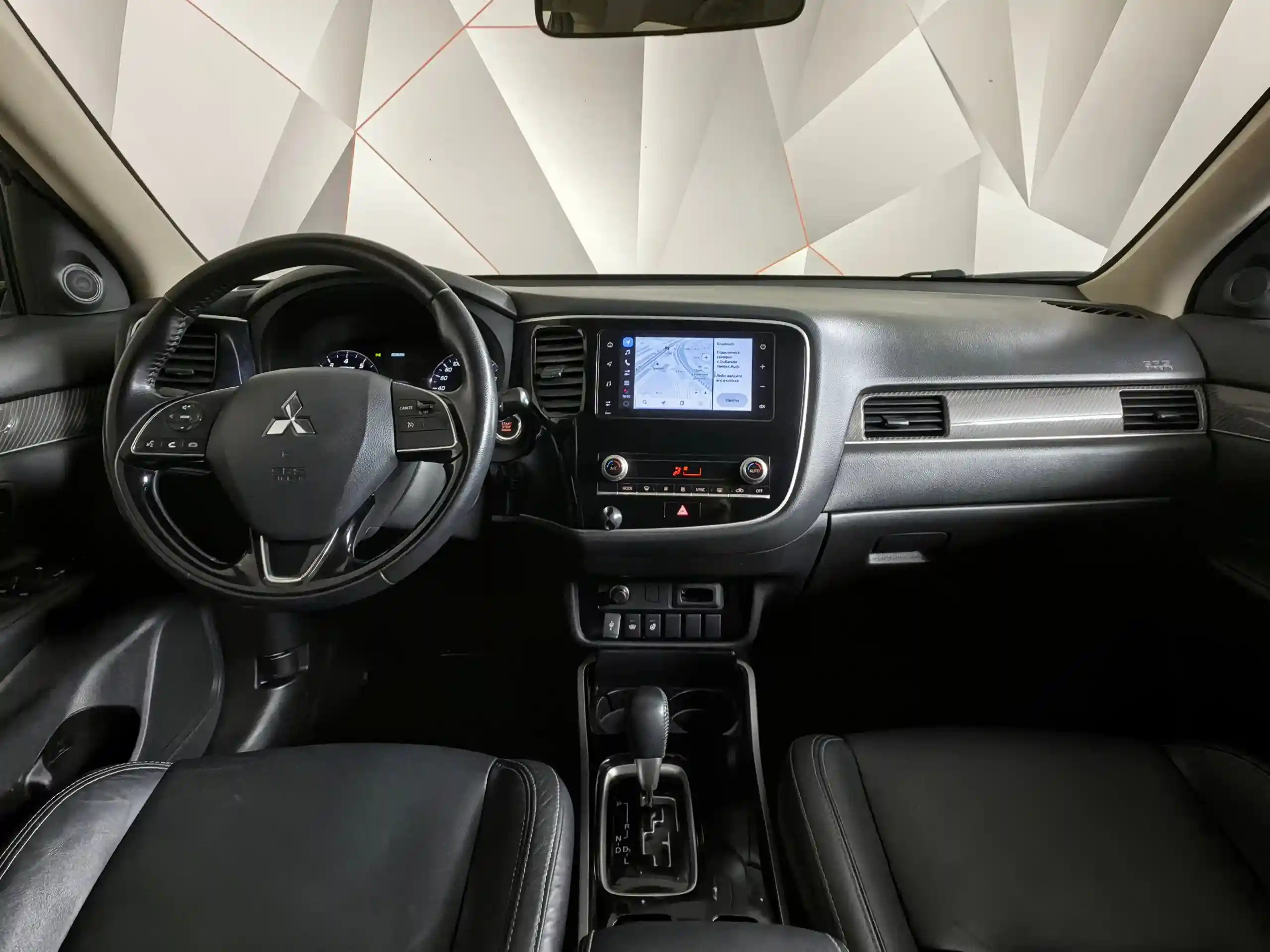 Mitsubishi Outlander 2021