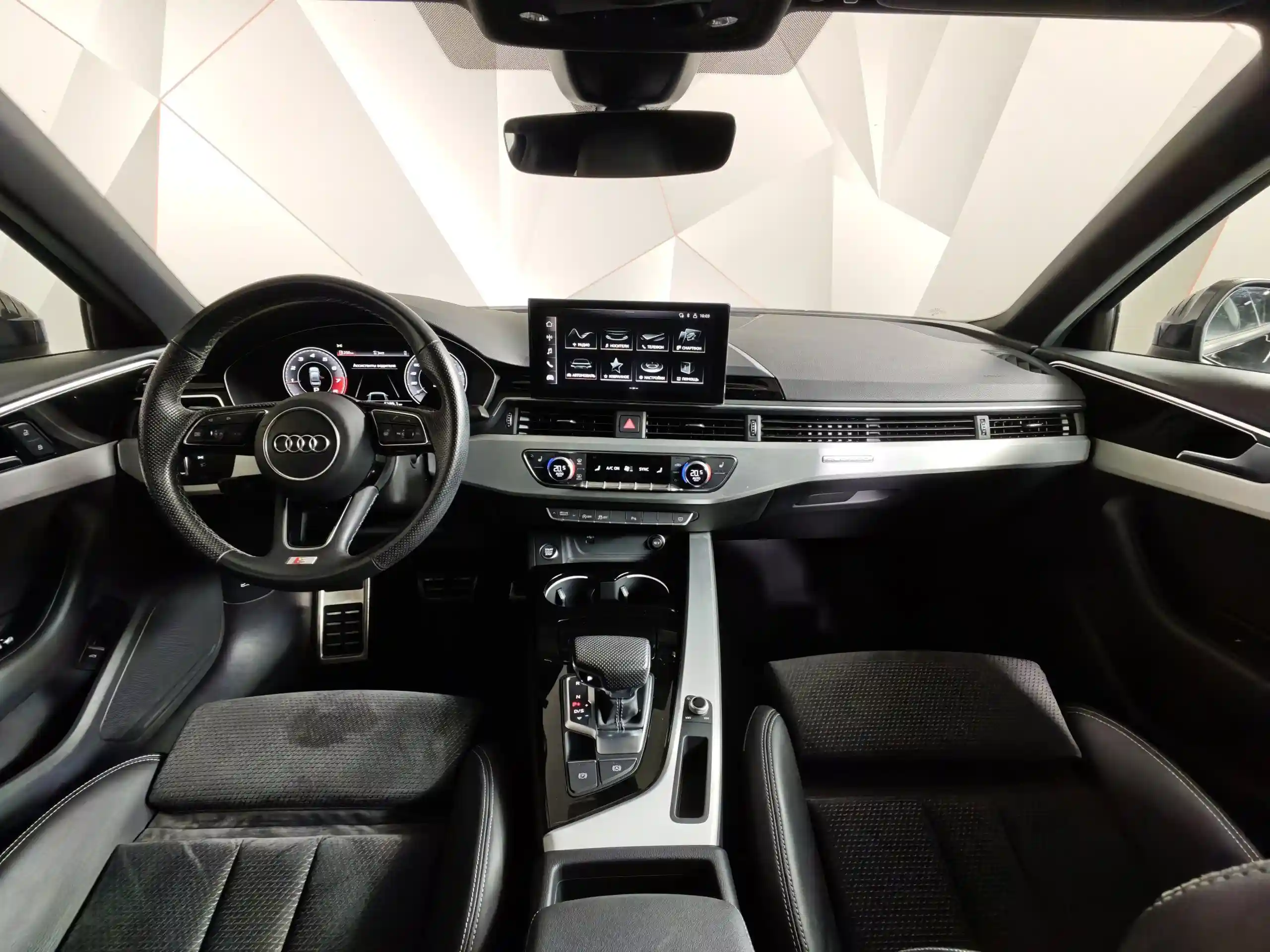 Audi A4 2021