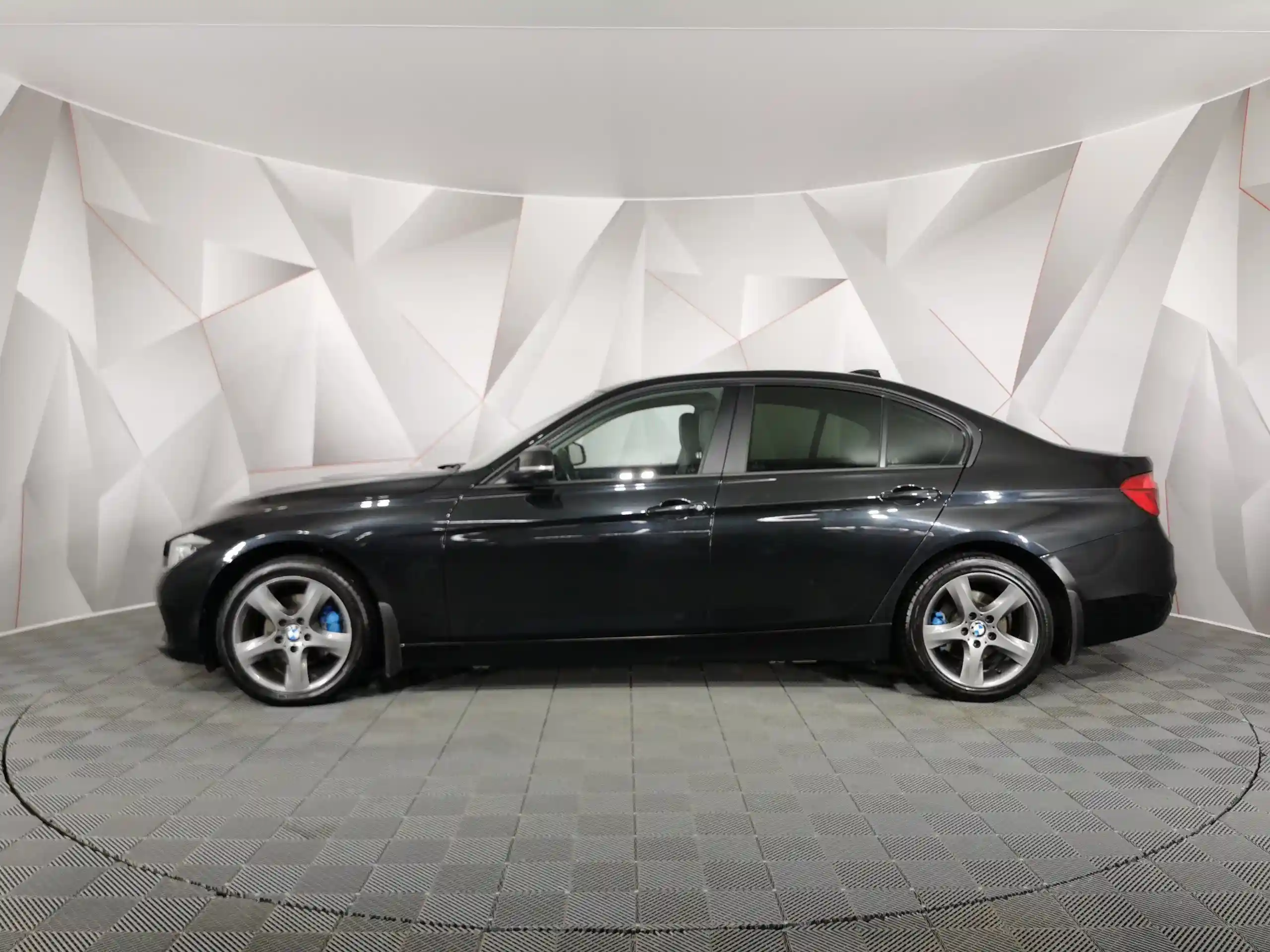 BMW 3 серия 2017