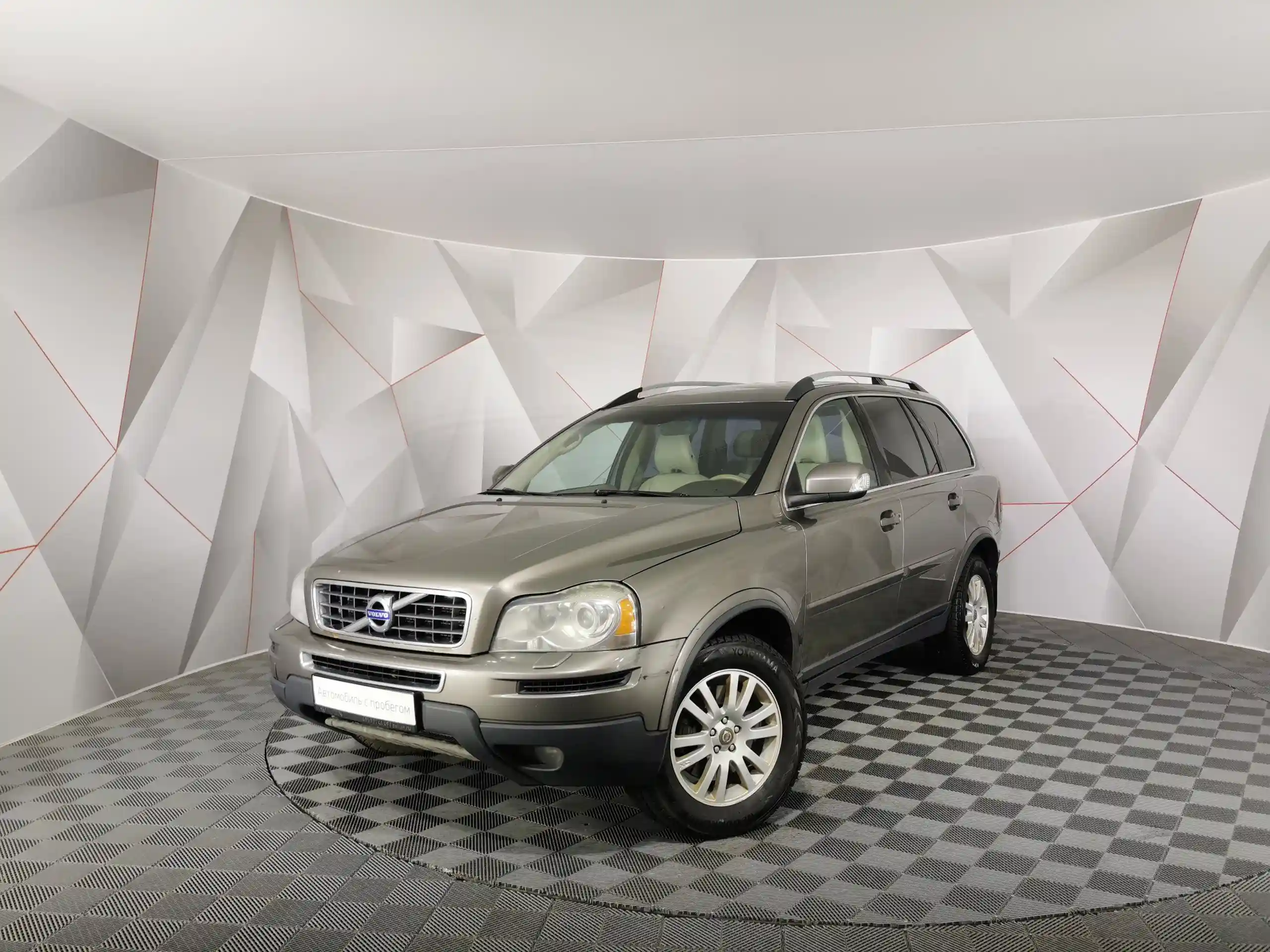 Volvo XC90 2011