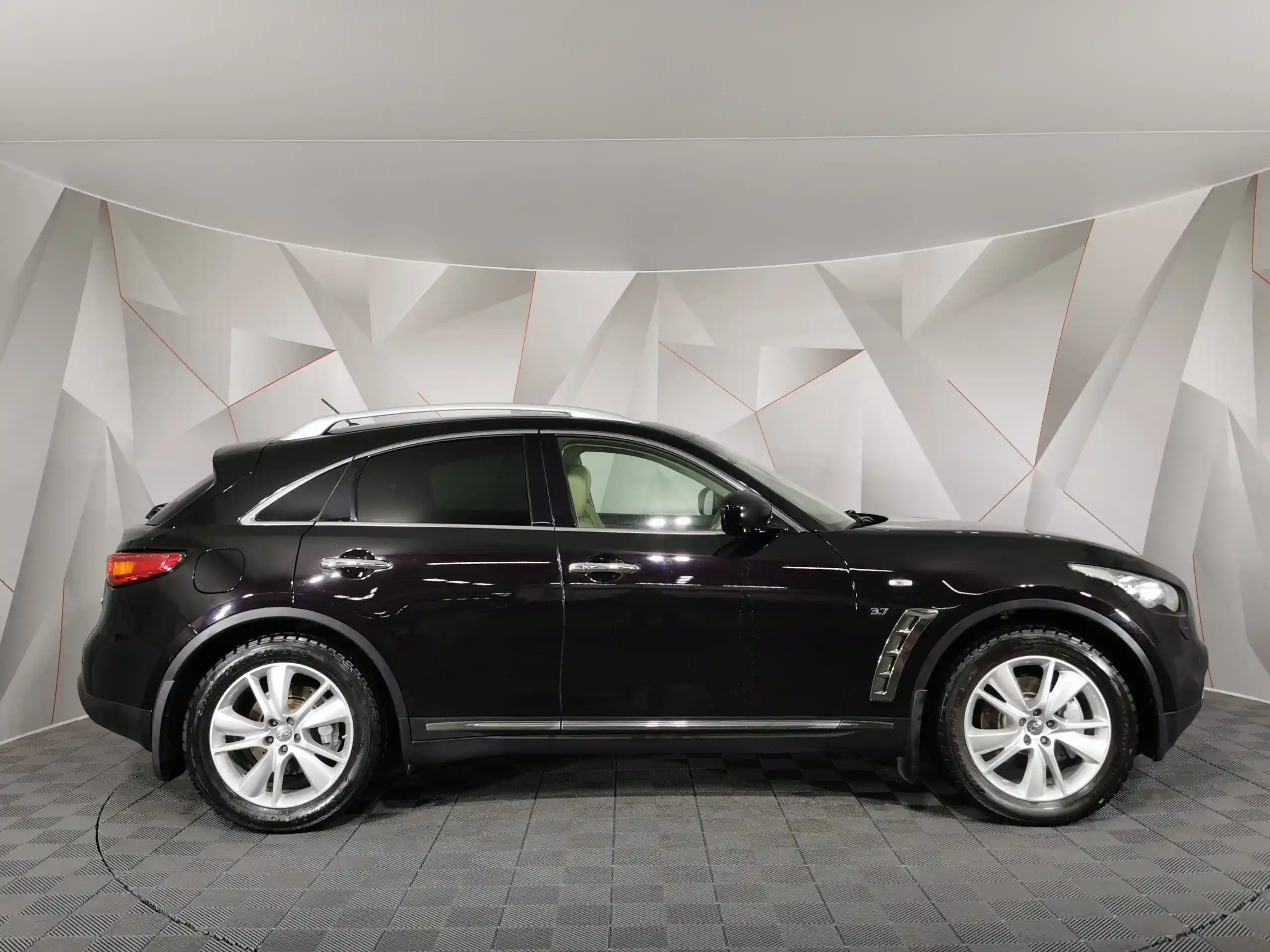 Infiniti QX70 2017