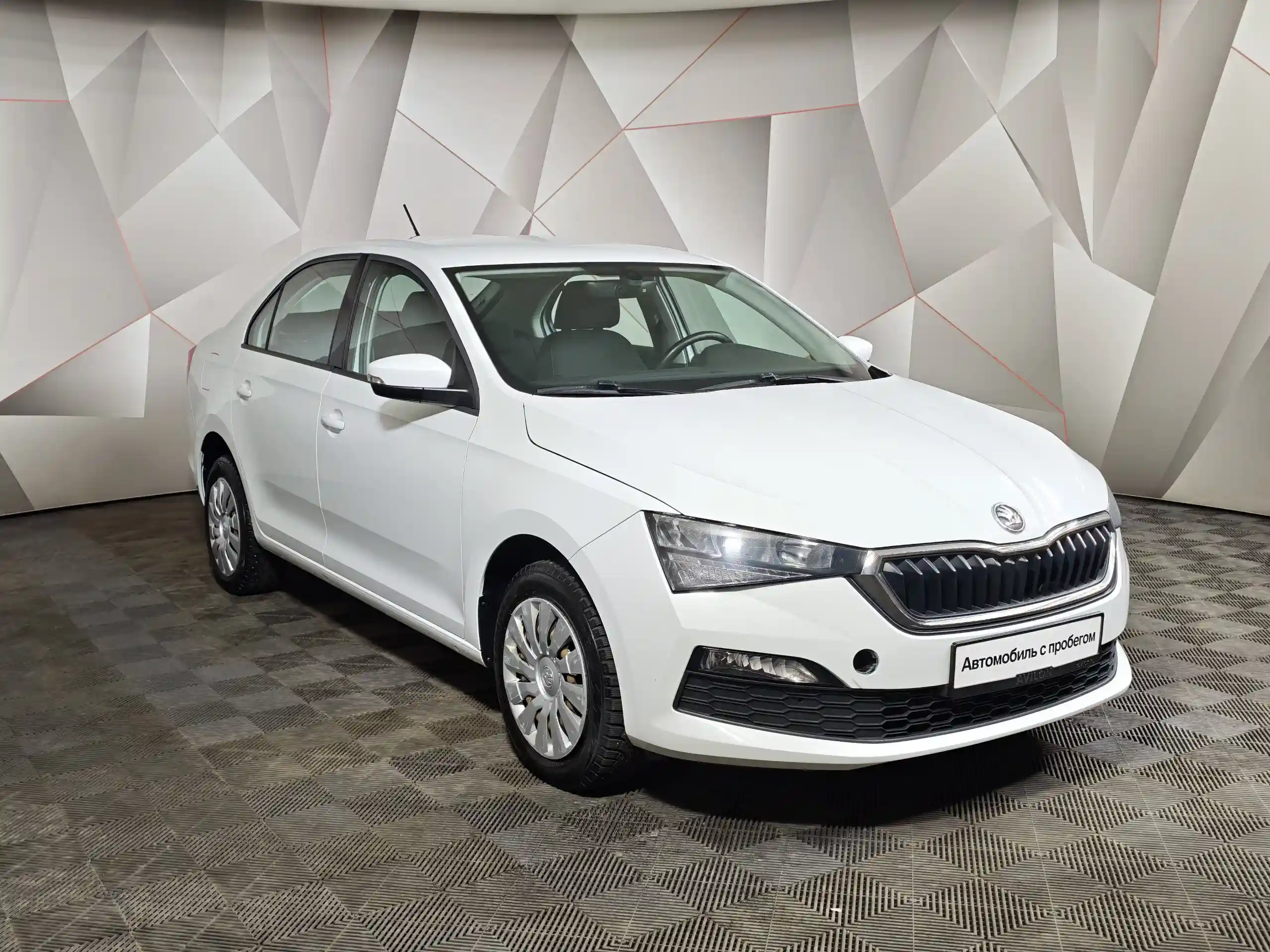 Skoda Rapid 2021