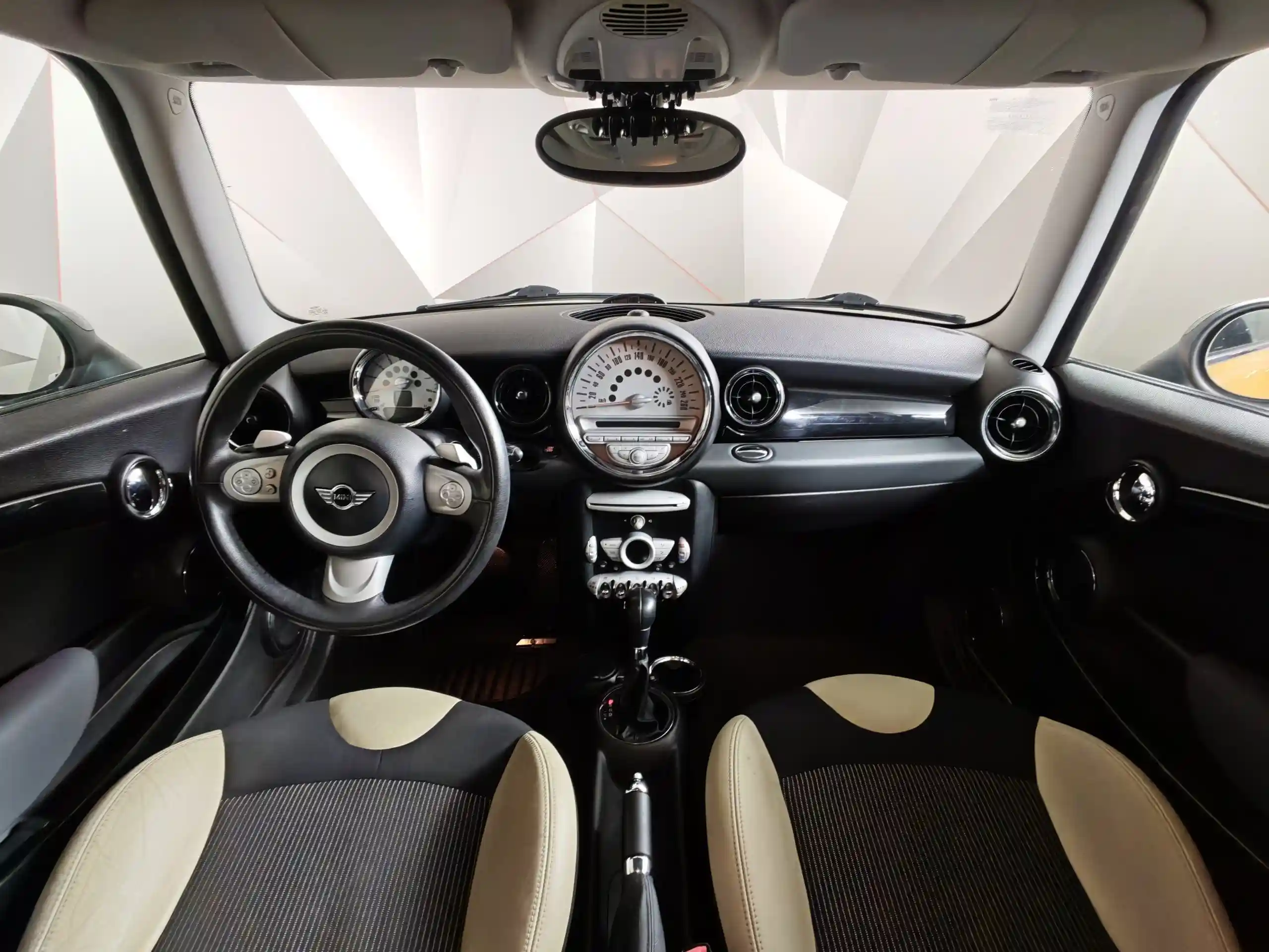 MINI Hatch 2008