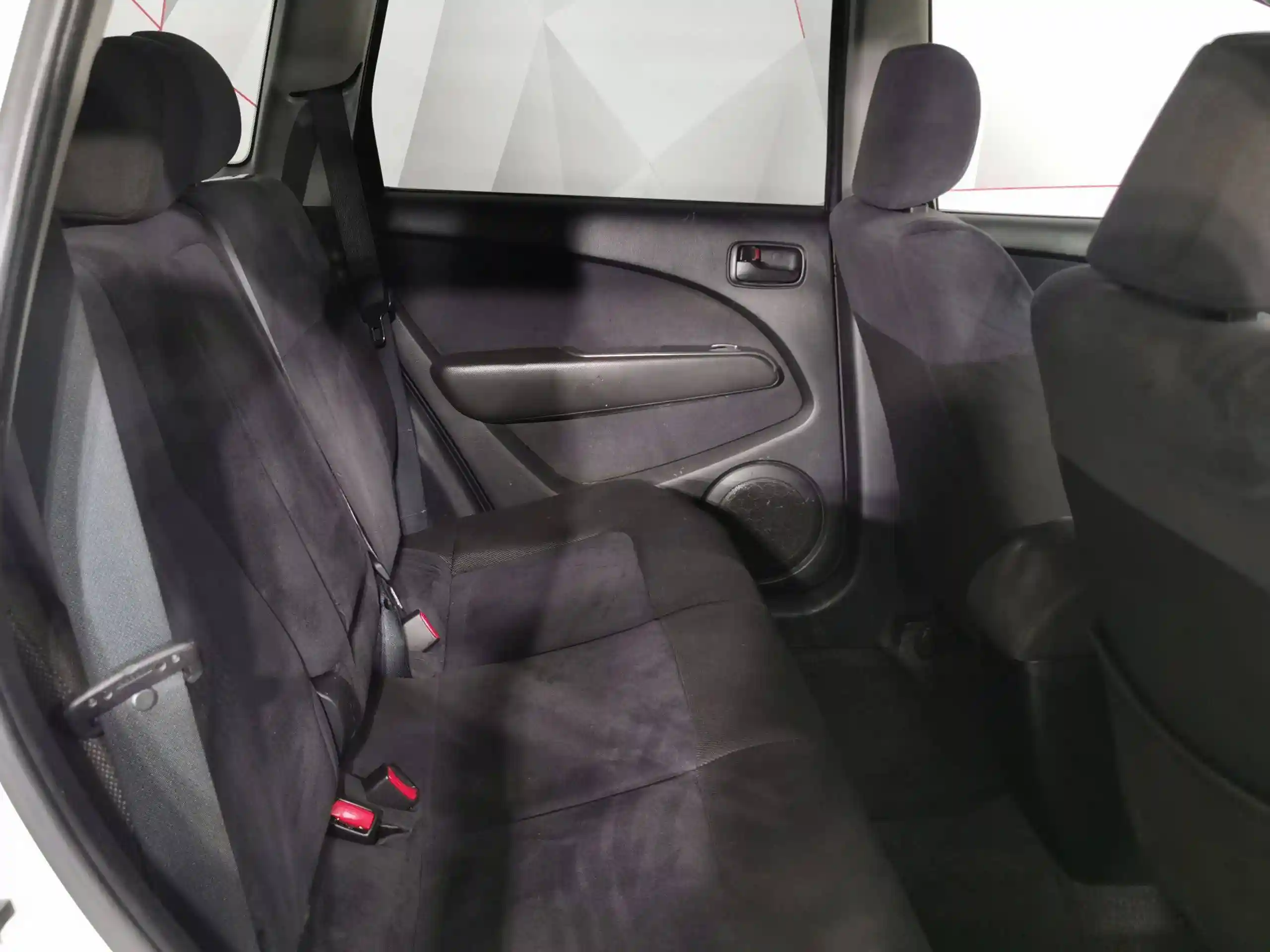 Mitsubishi Outlander 2004