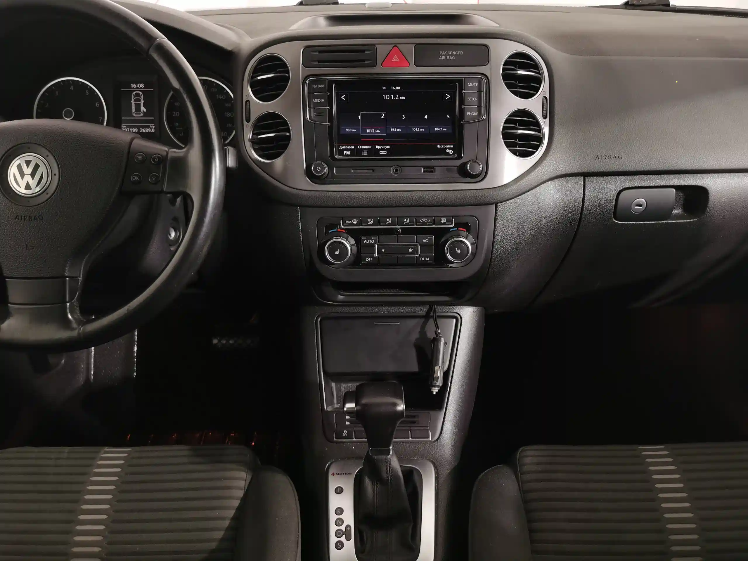 Volkswagen Tiguan 2010