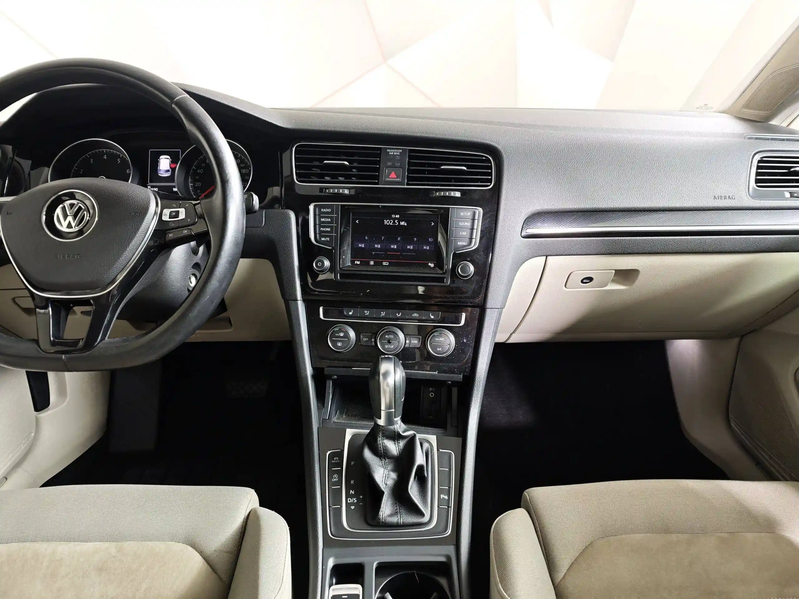 Volkswagen Golf 2013
