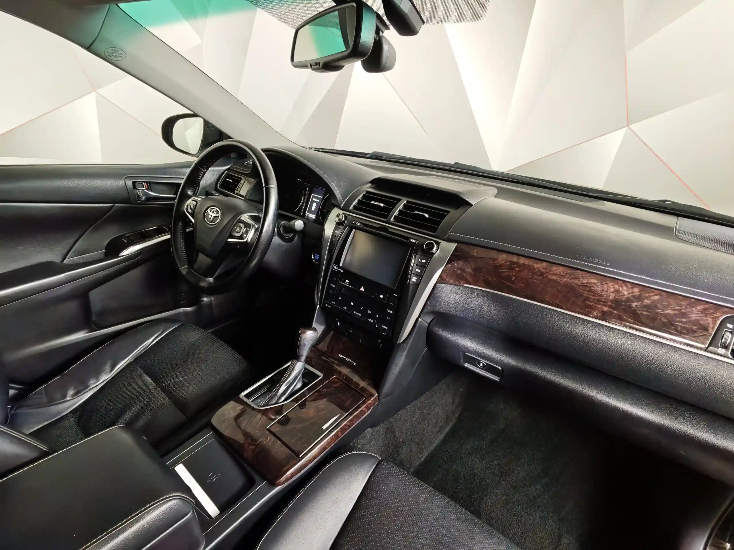 Toyota Camry 2017