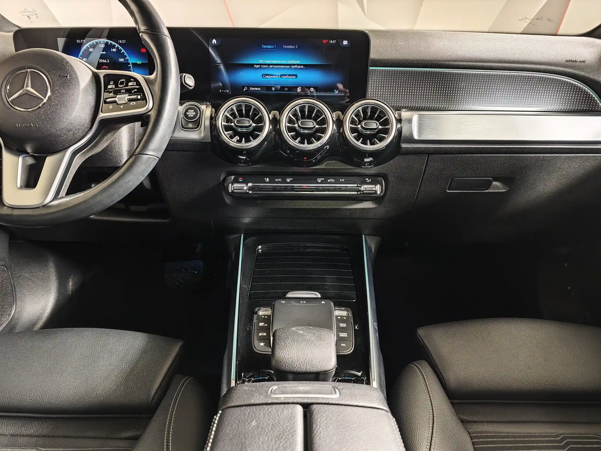 Mercedes-Benz GLB 2021