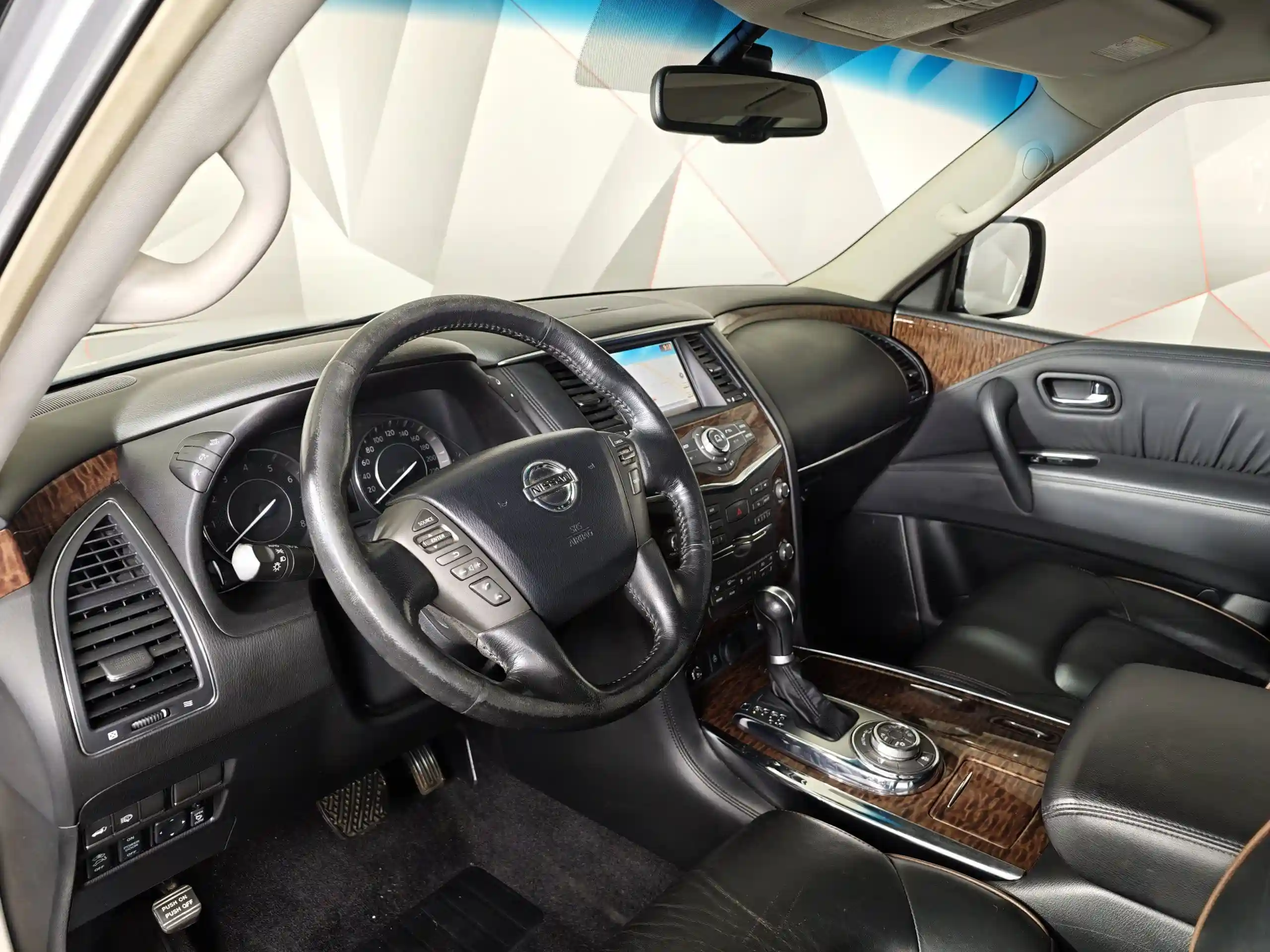 Nissan Patrol 2011