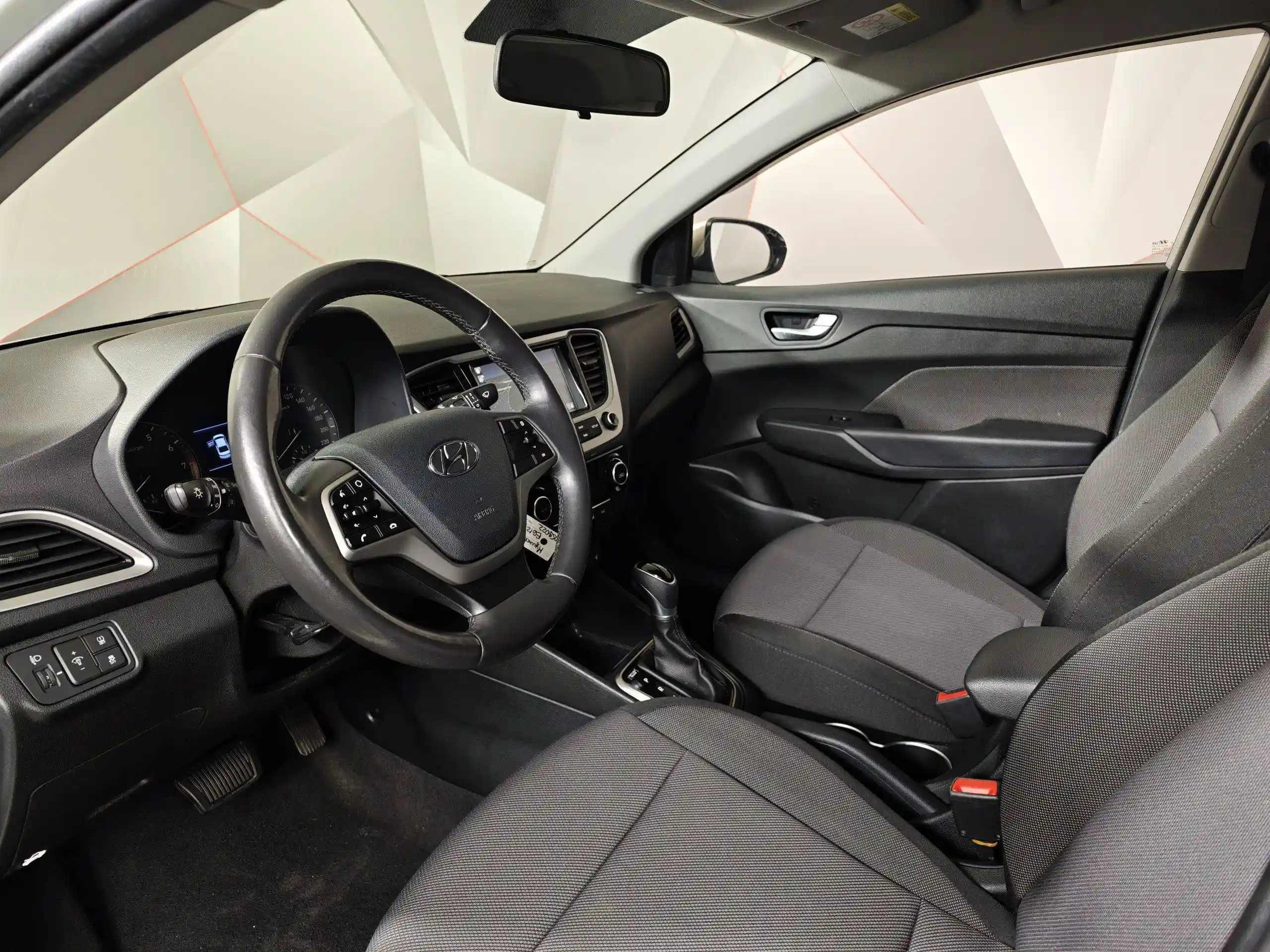 Hyundai Solaris 2017