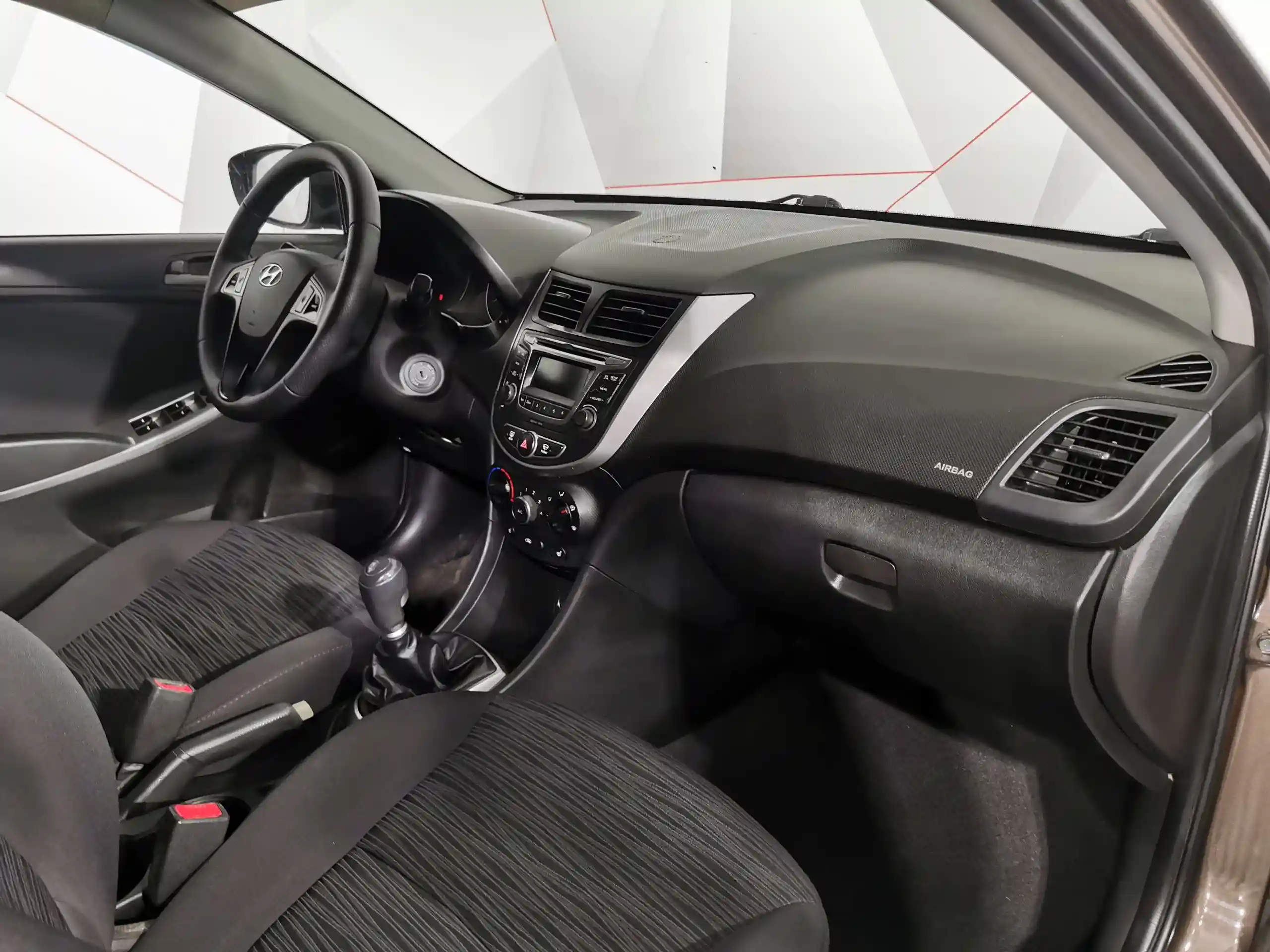 Hyundai Solaris 2015
