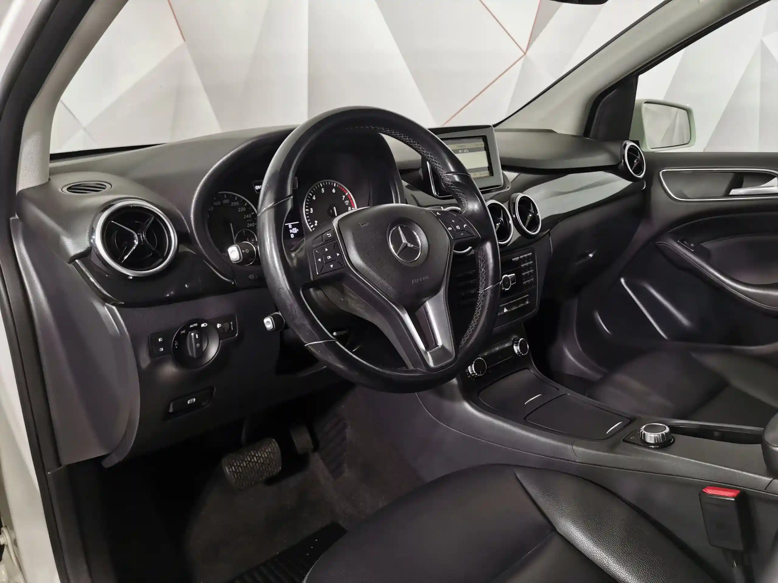 Mercedes-Benz B-Класс 2012