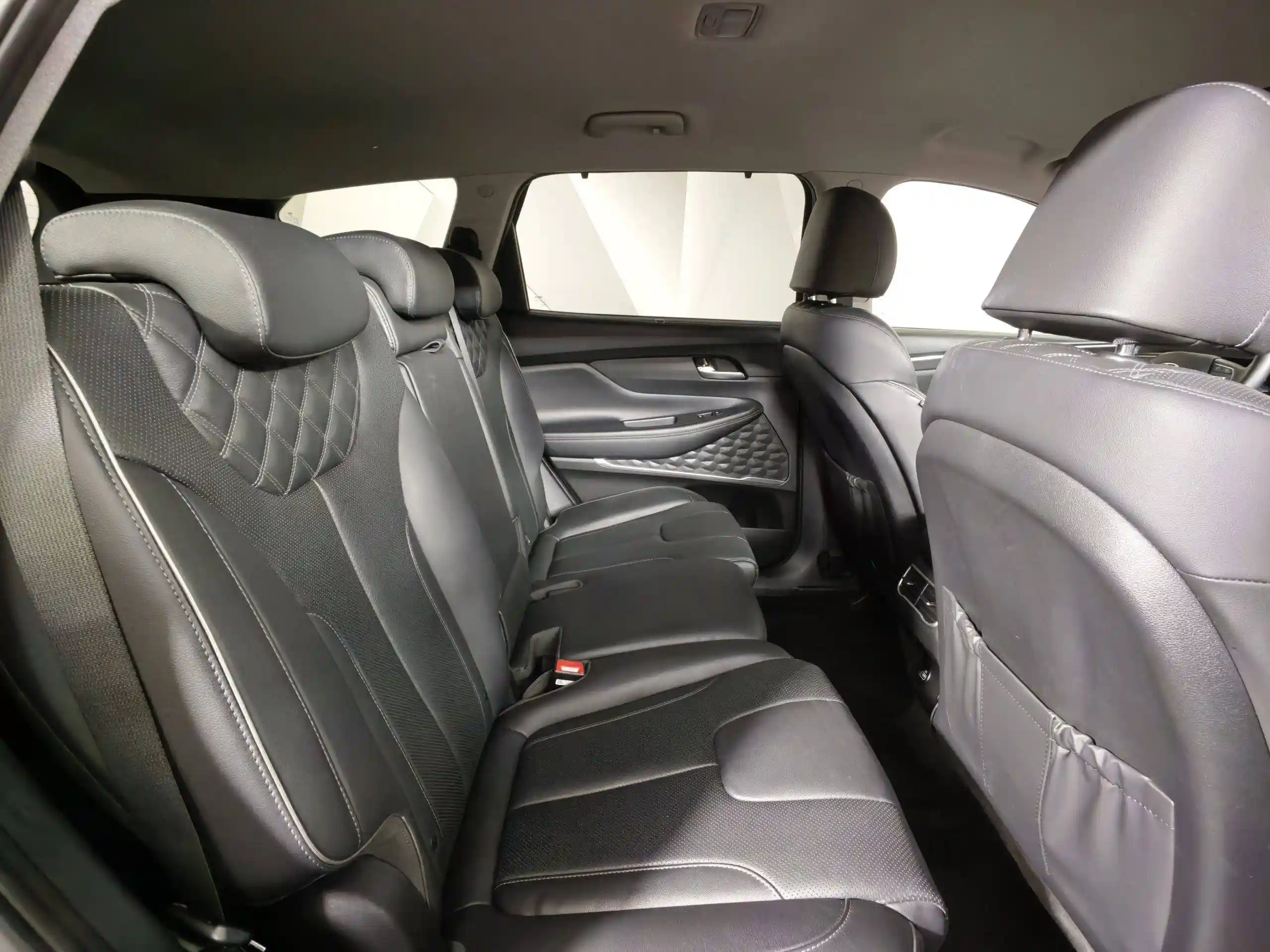Hyundai Santa Fe 2023