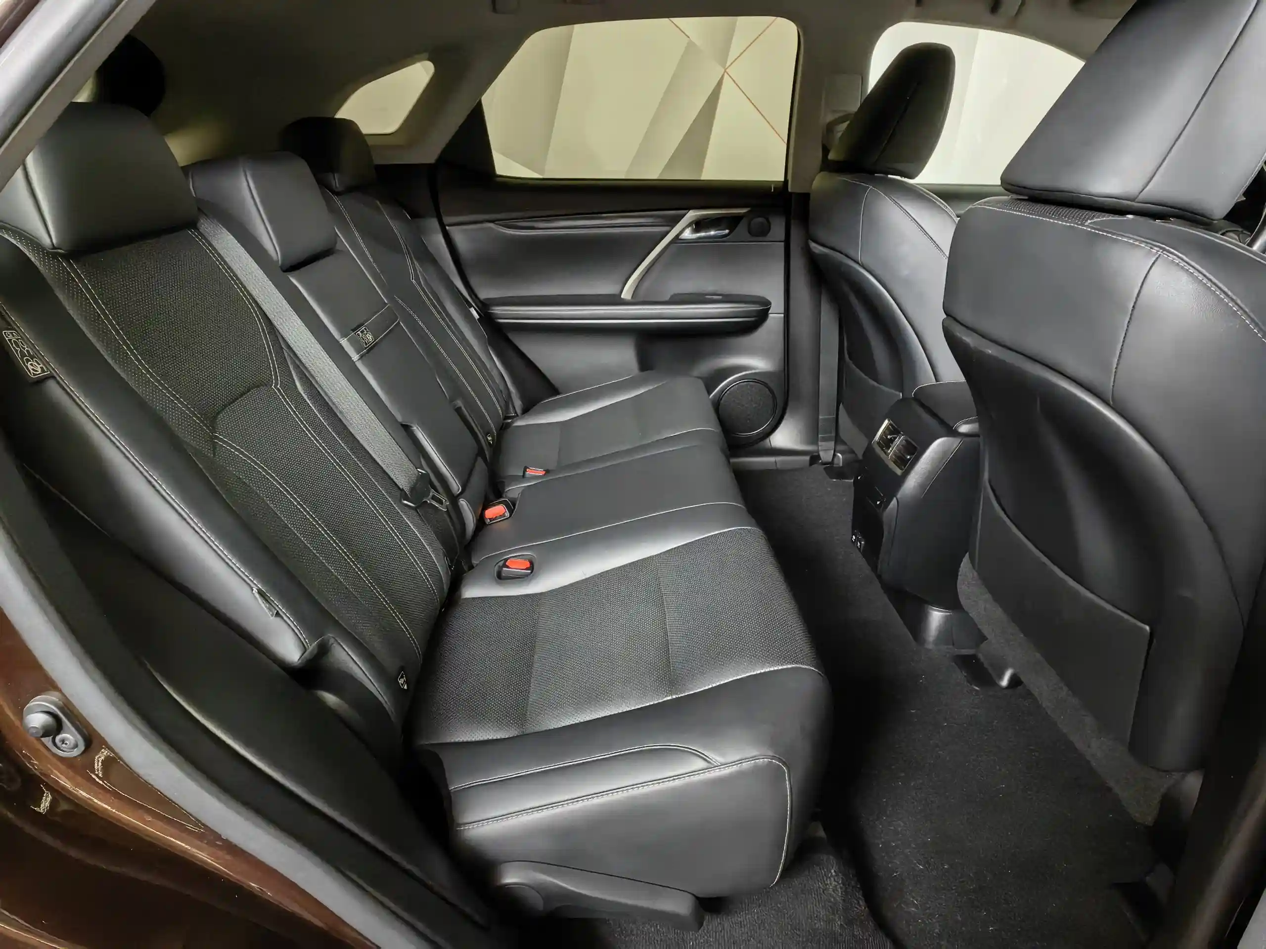 Lexus RX 2021