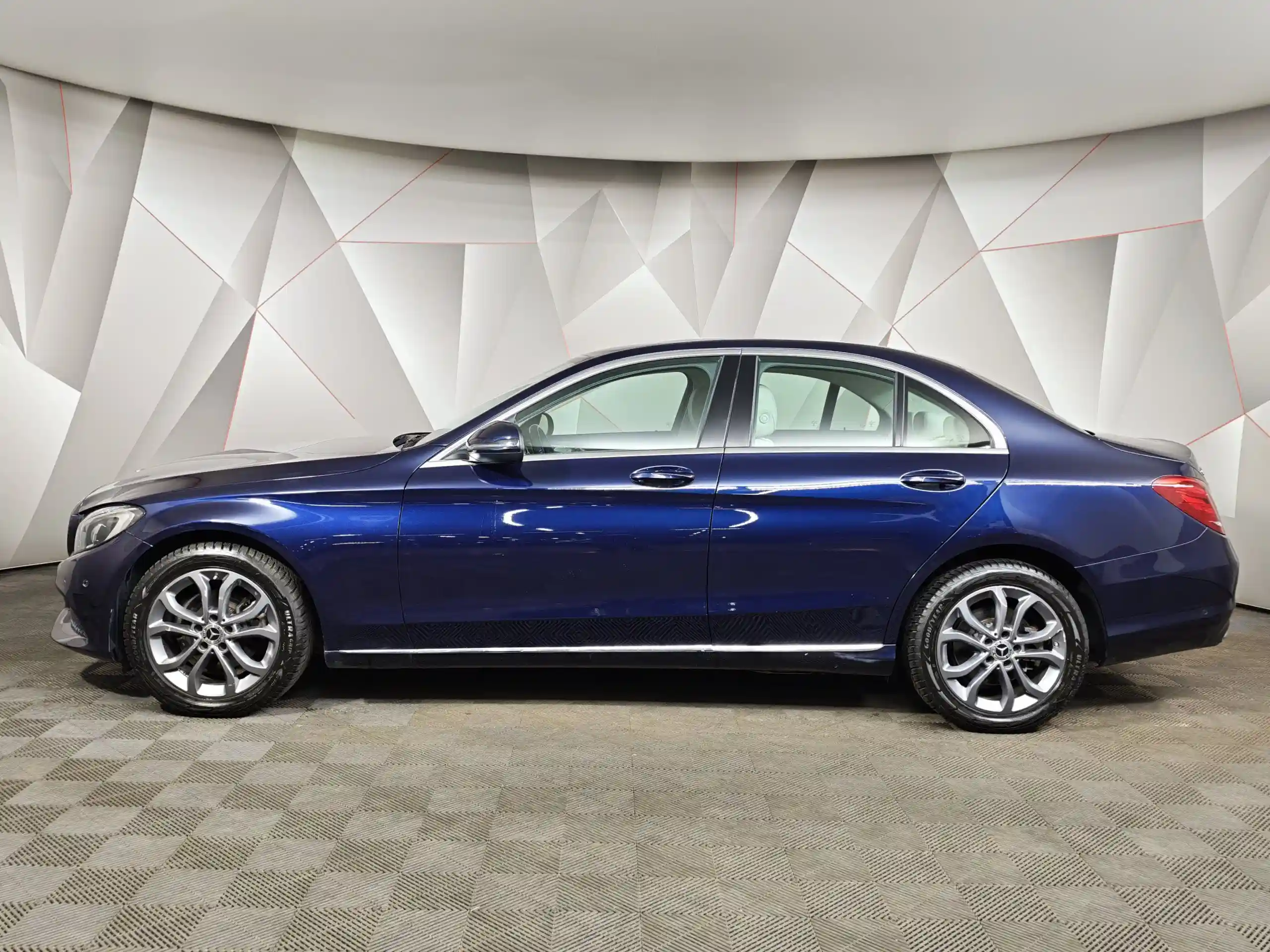 Mercedes-Benz C-Класс 2018