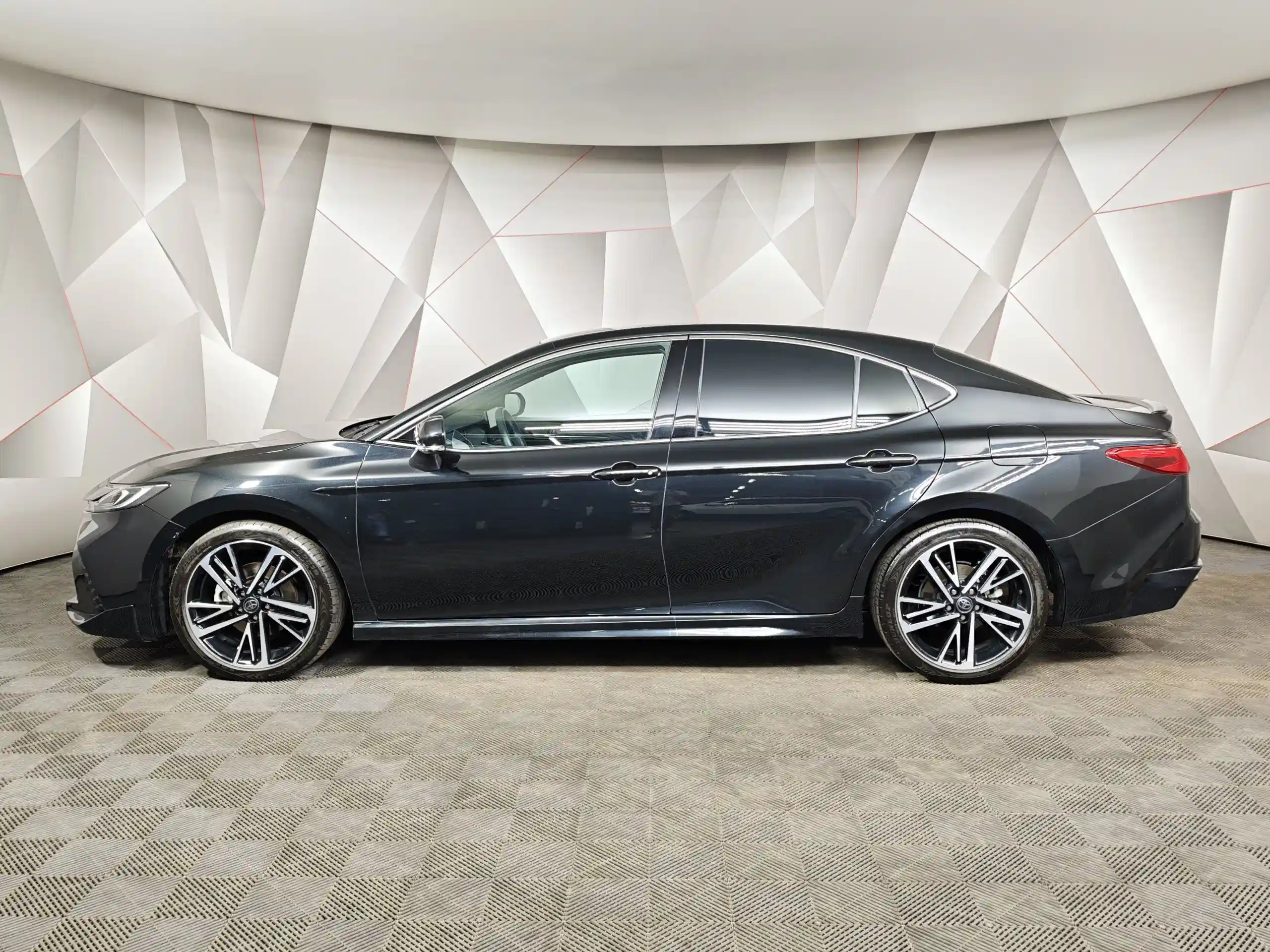 Toyota Camry 2024