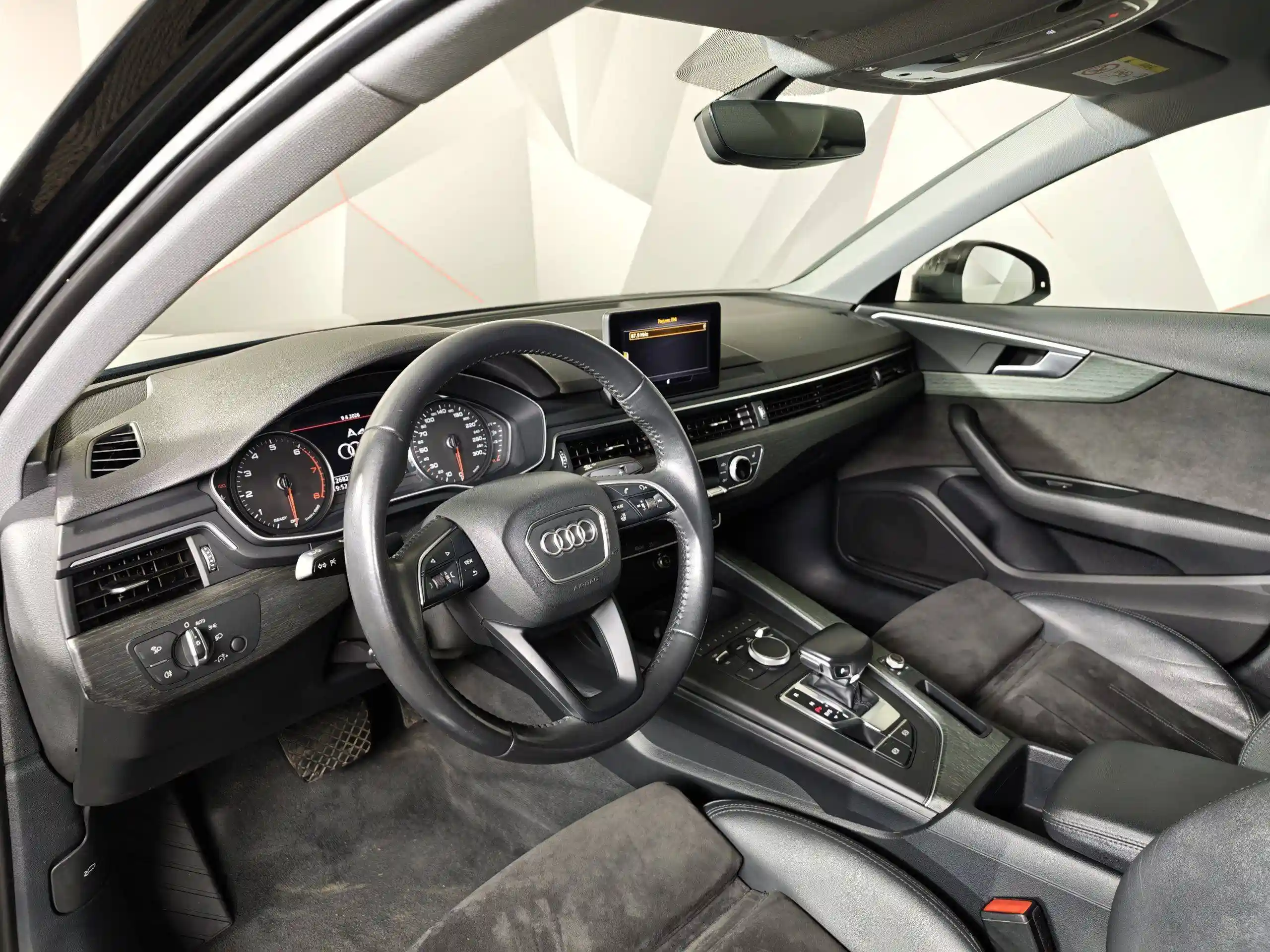 Audi A4 2019