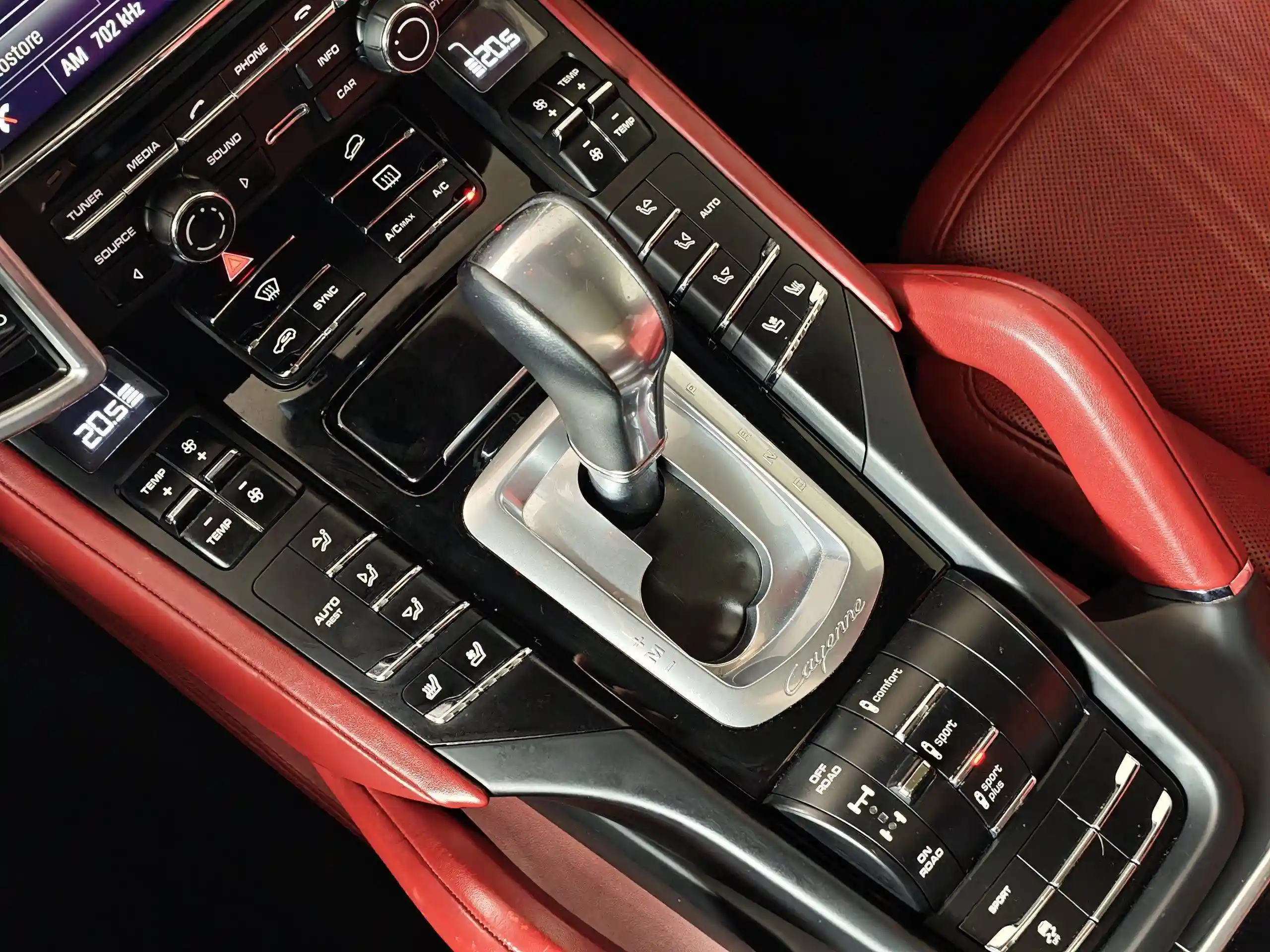Porsche Cayenne 2014