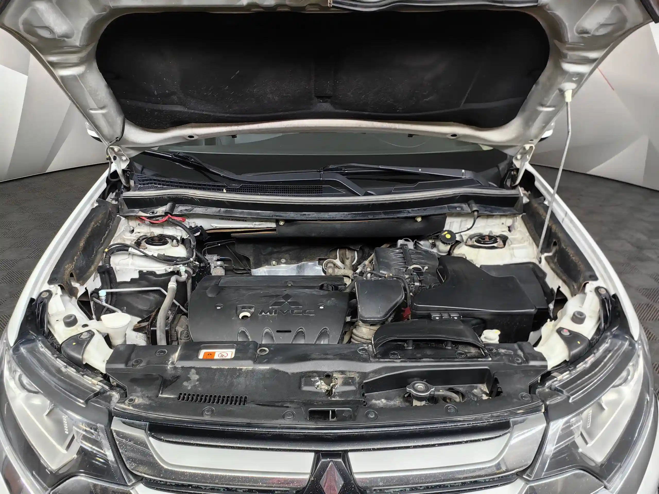 Mitsubishi Outlander 2015