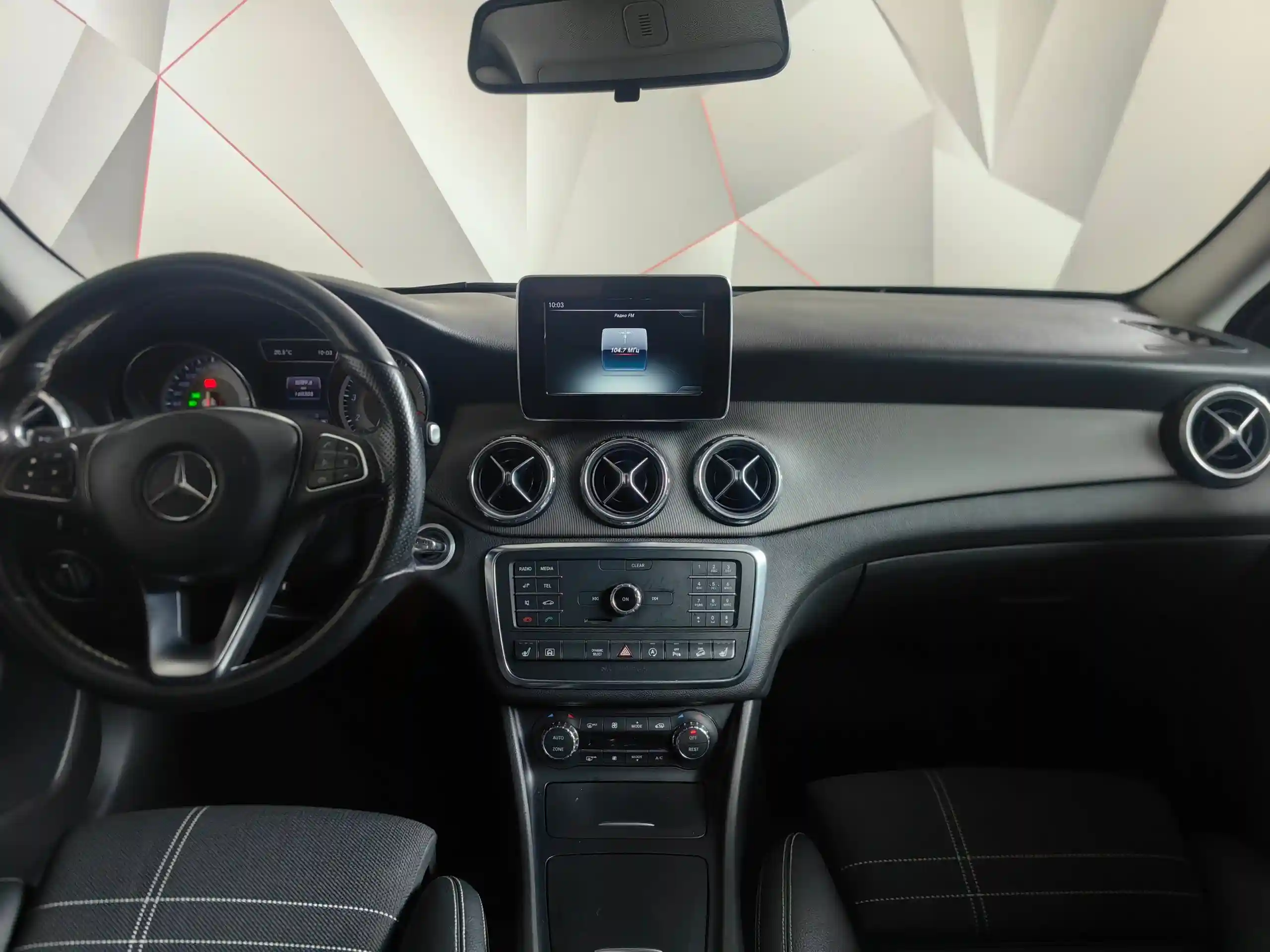 Mercedes-Benz GLA 2015
