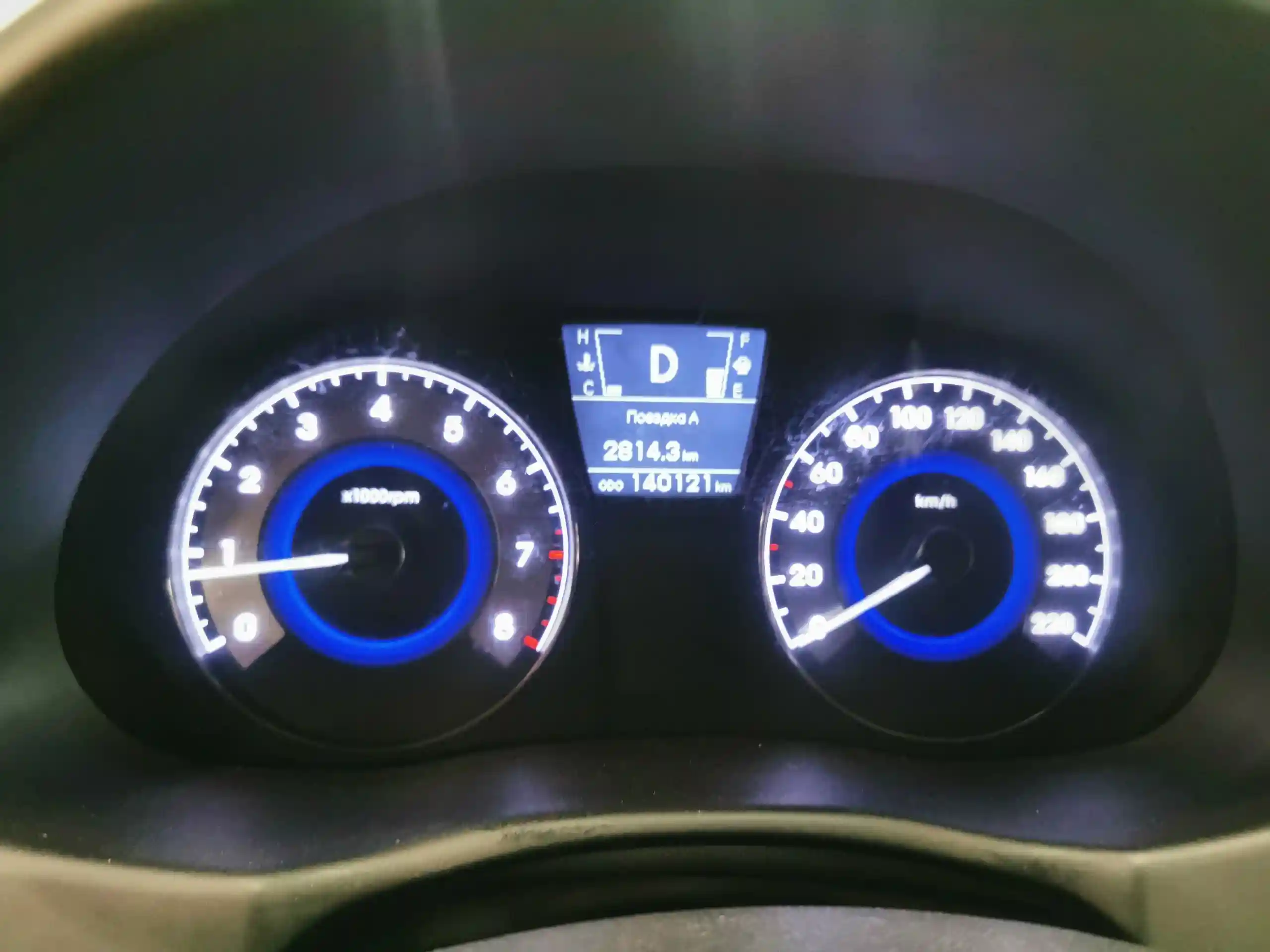 Hyundai Solaris 2012