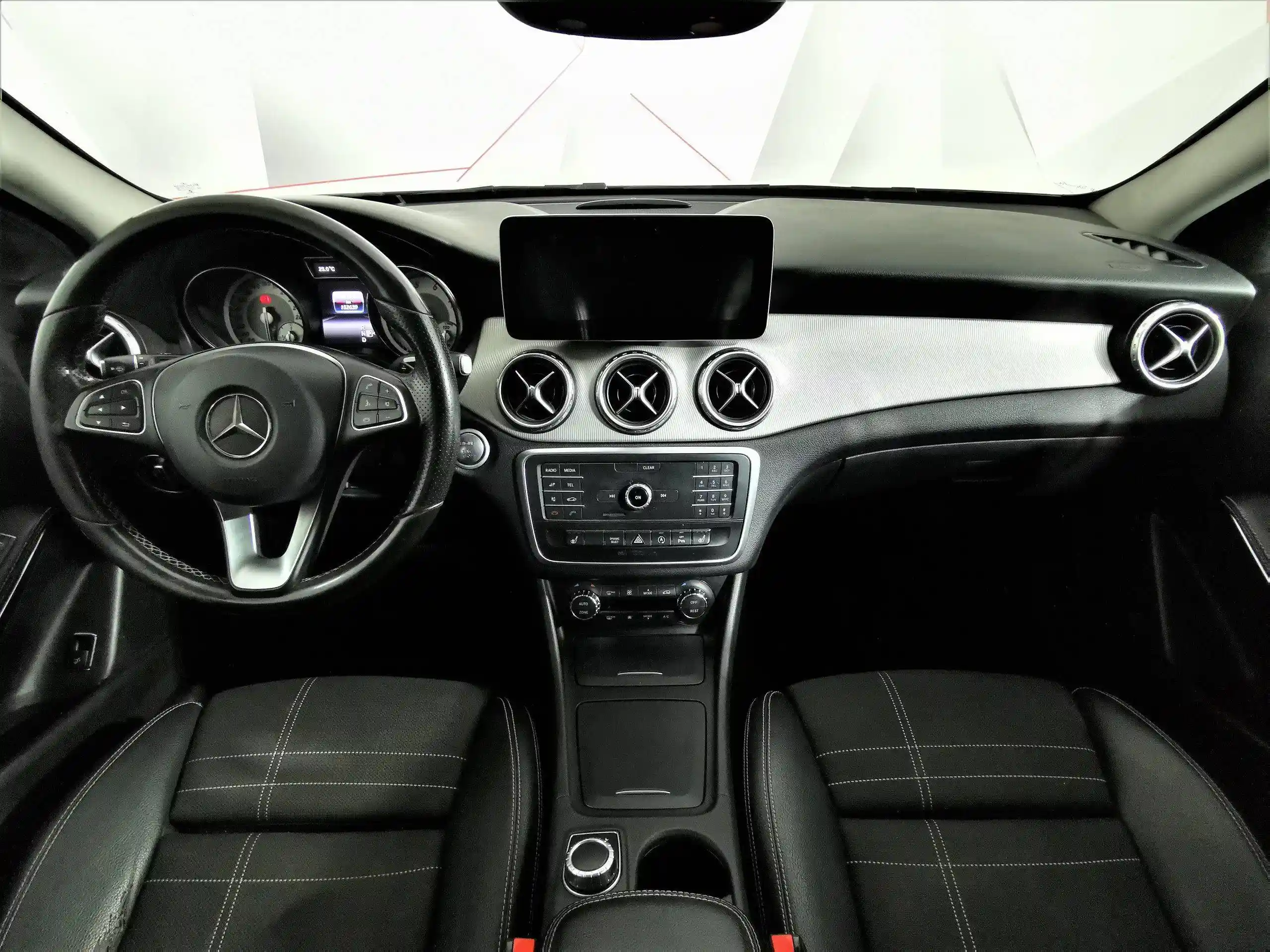 Mercedes-Benz GLA 2016