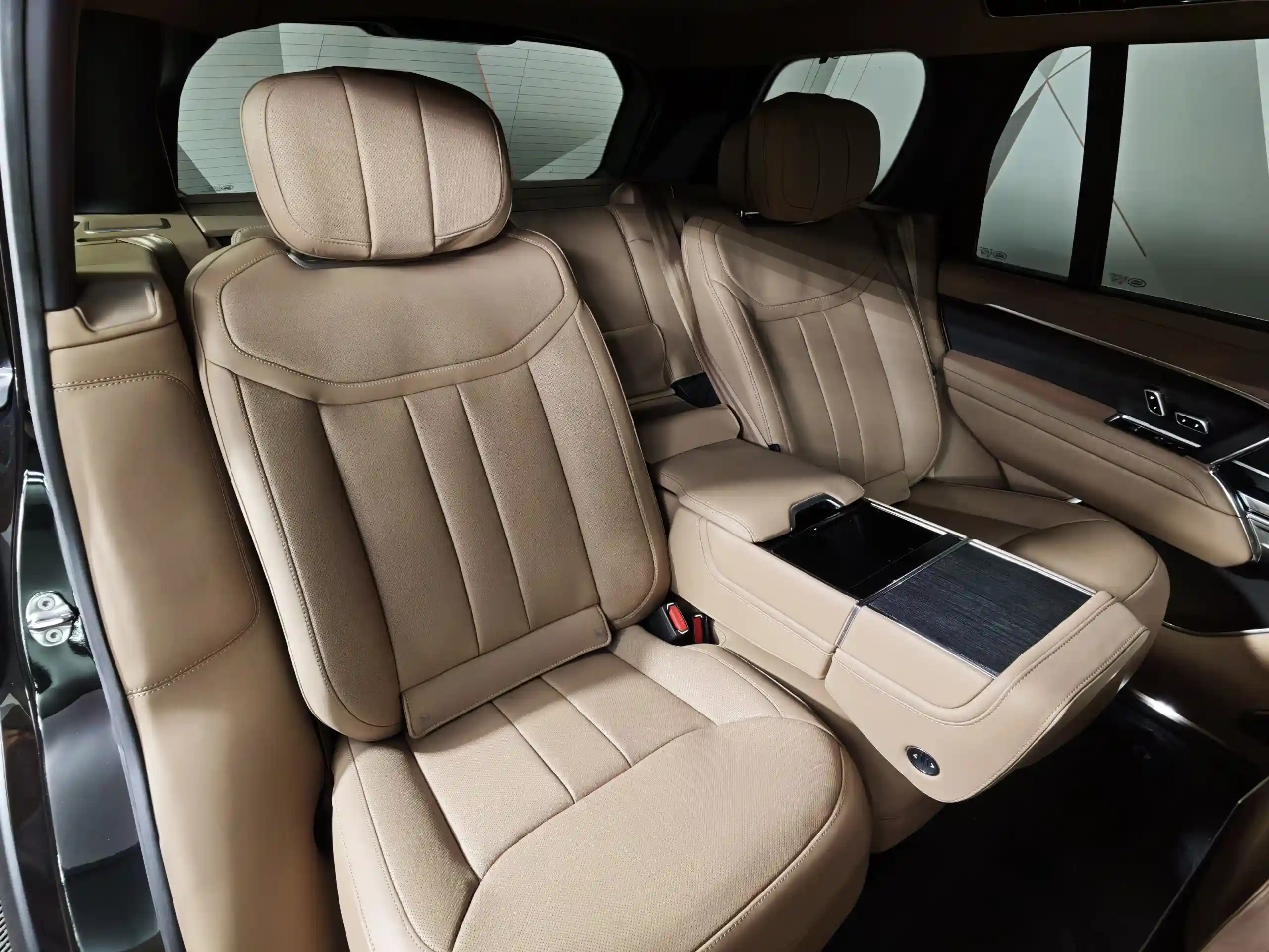 Land Rover Range Rover 2025